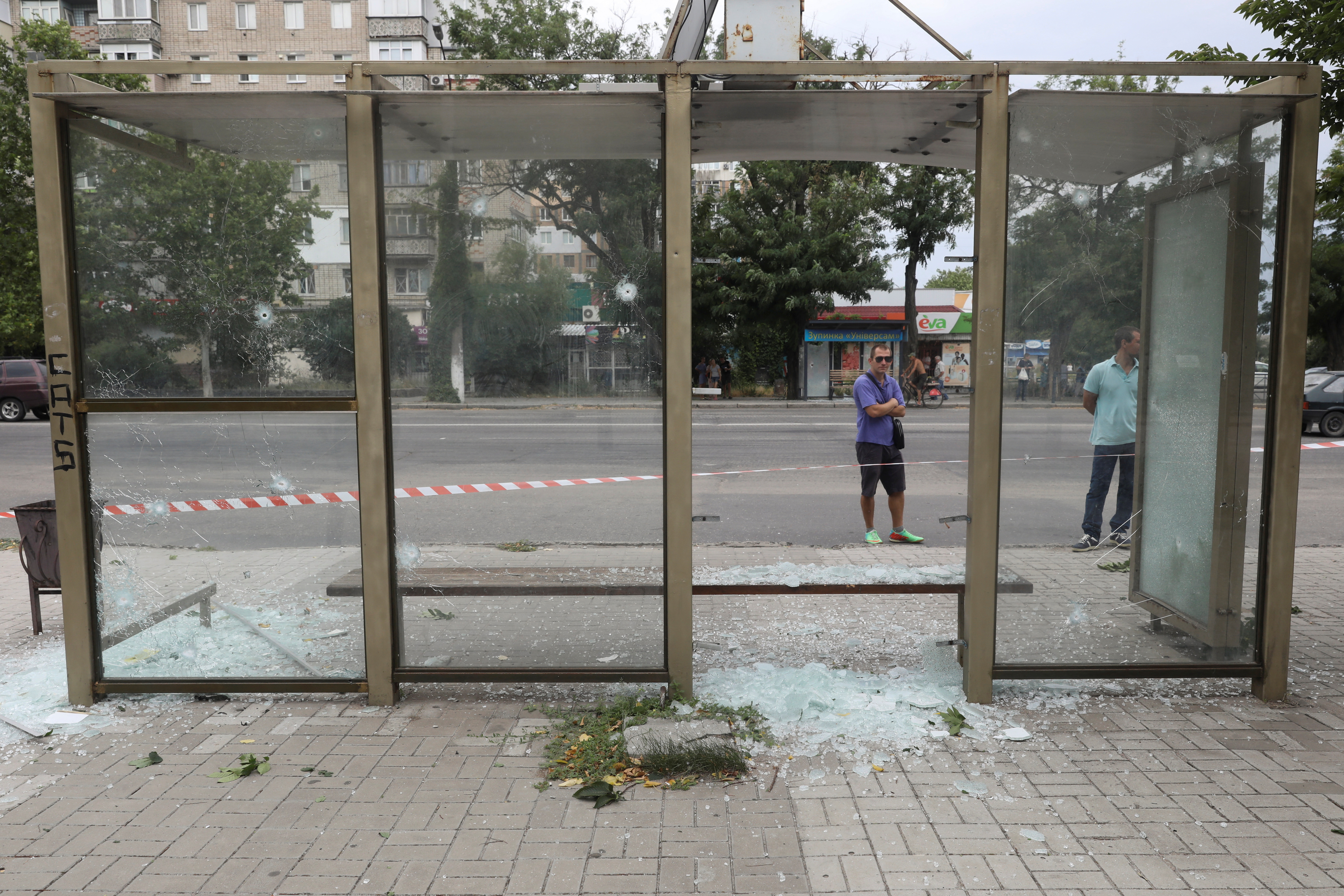 Otras imágenes del ataque en Mykolaiv (REUTERS/Mykola Tymchenko)