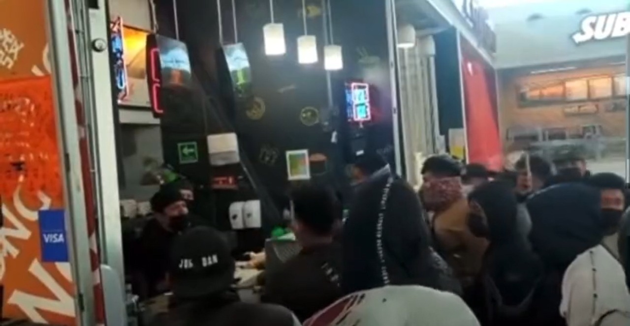 Denunciaron Que Empleados De Un Restaurante Golpearon A Un Repartidor En Ecatepec Infobae