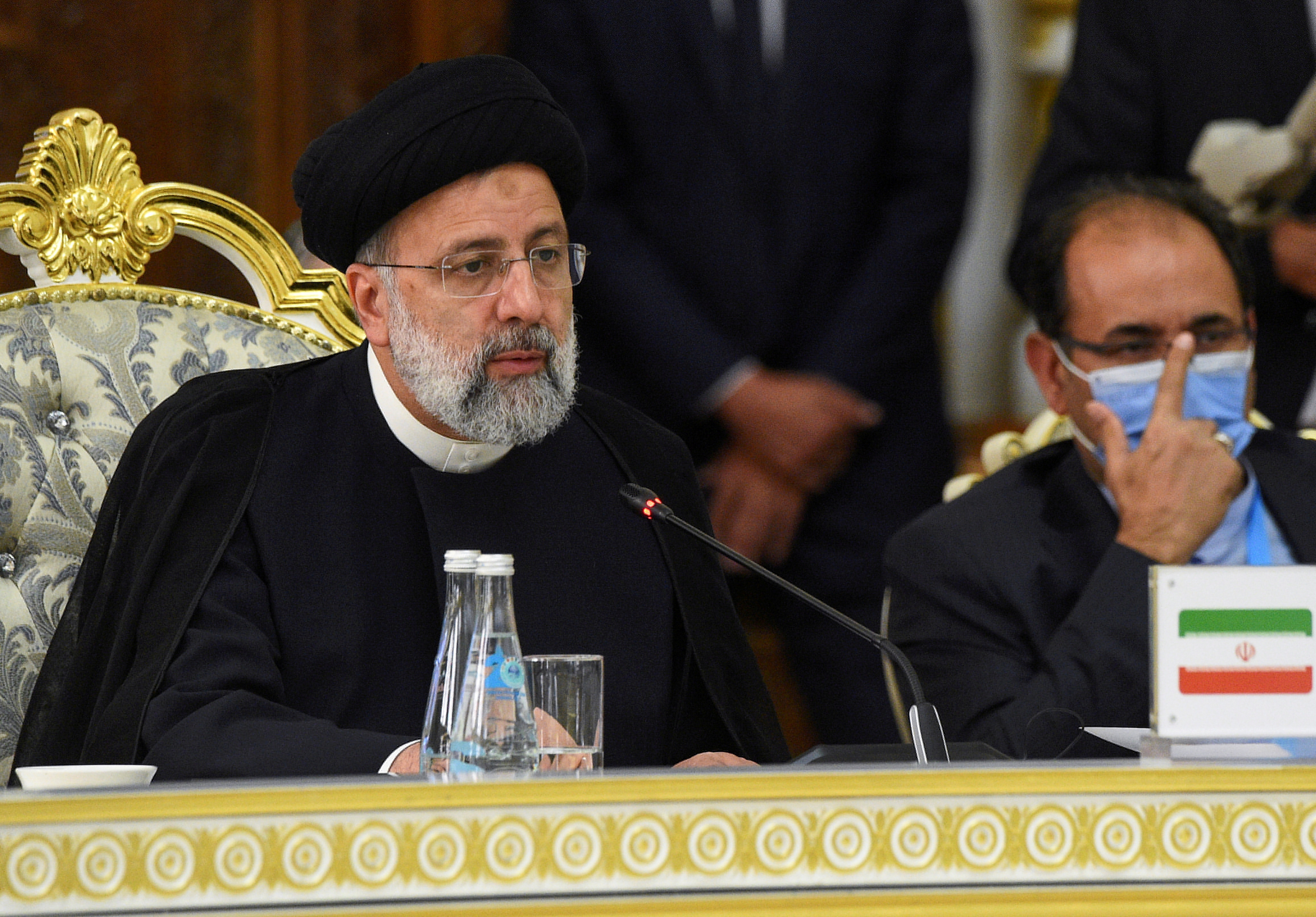 El presidente conservador Ebrahim Raisi busca potencia el desarrollo espacial del régimen iraní (REUTERS/Didor Sadulloev)