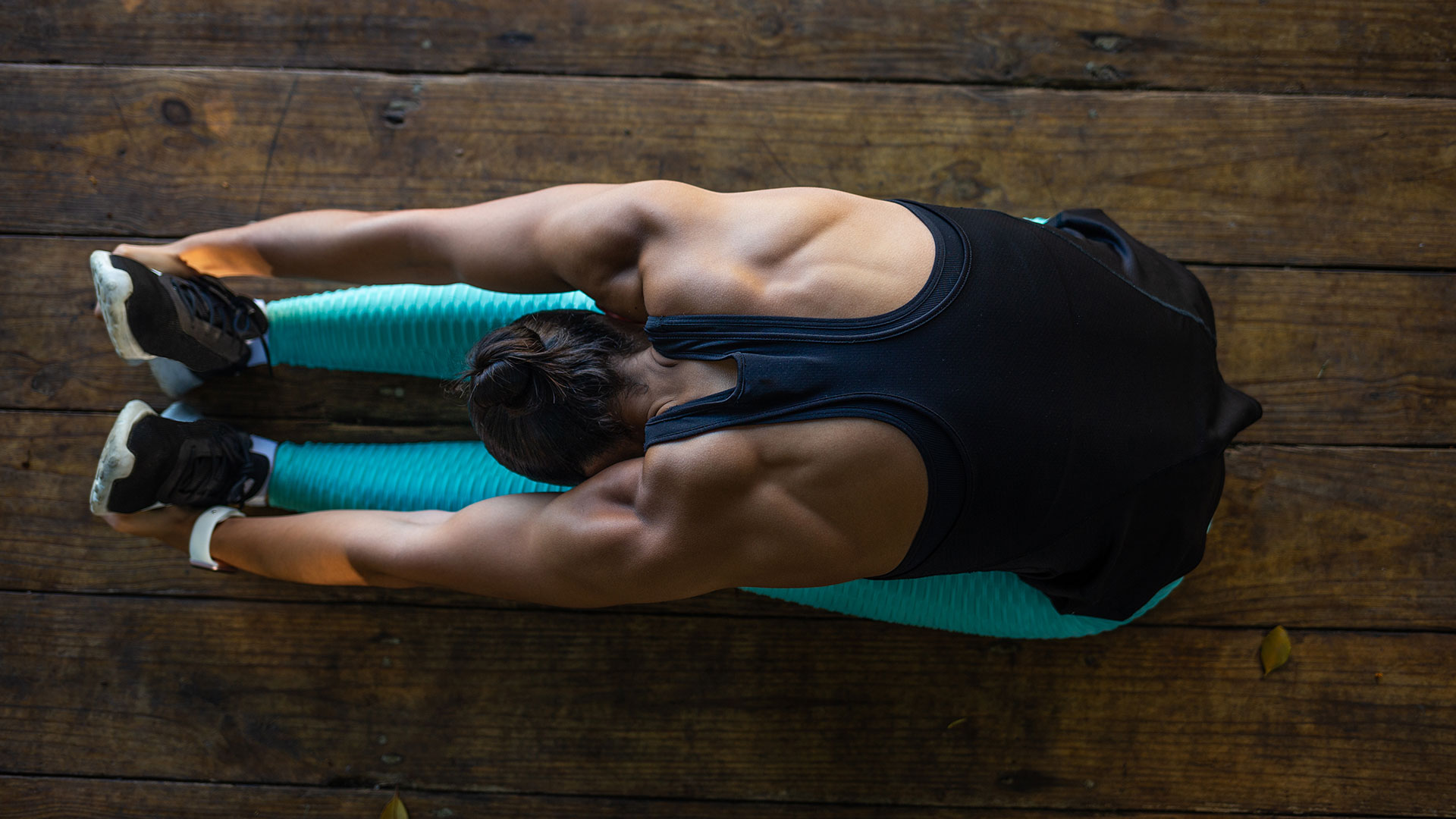 Un estiramiento de los isquiotibiales mantendrá flexibles los músculos de la parte posterior del muslo (Getty Images)