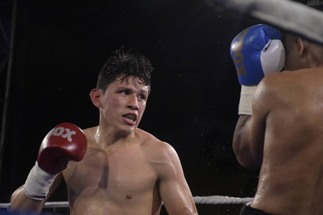 El preocupante parte médico del boxeador colombiano Luis Quiñones: su pronóstico es muy reservado