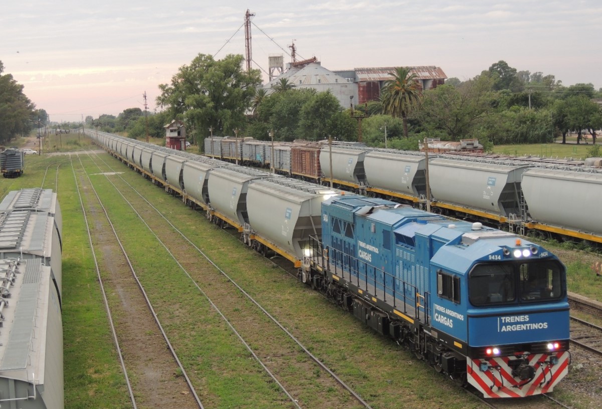La Unión Ferroviaria impulsa el transporte multimodal en la propuesta con los movimientos sociales