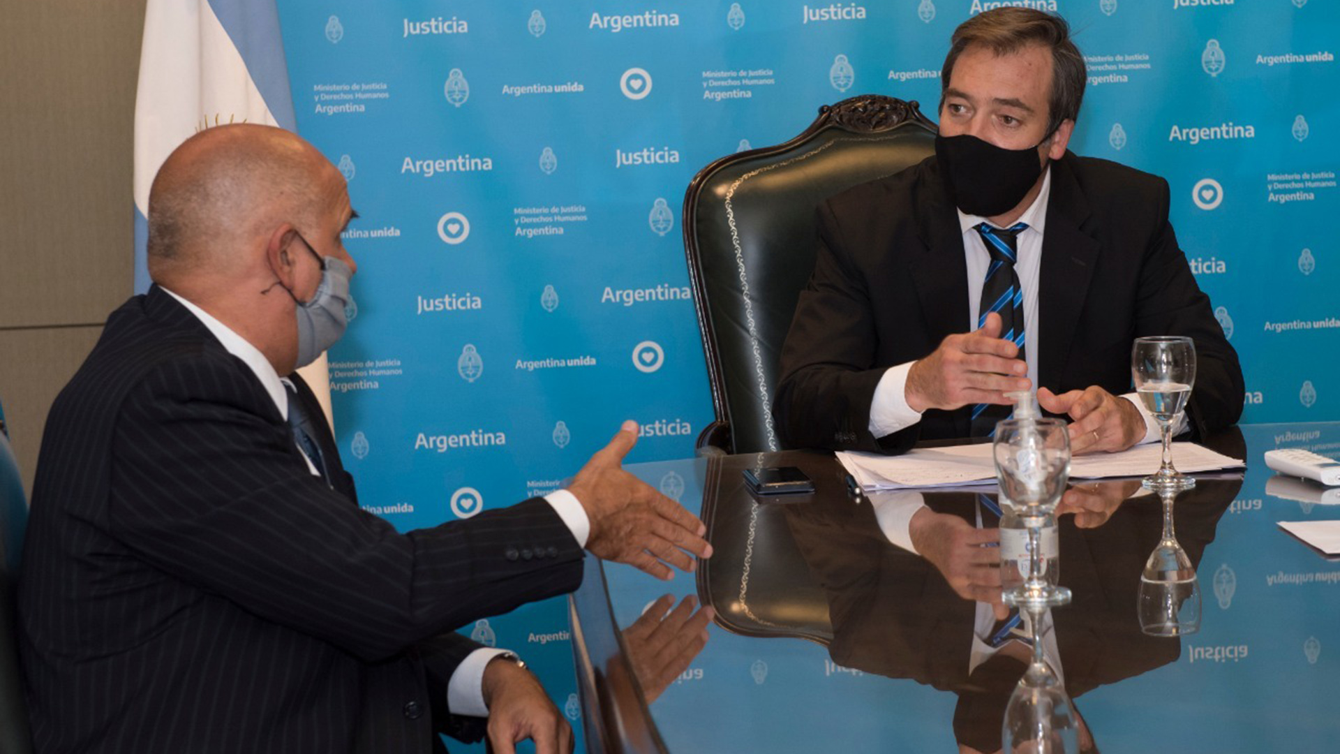 Carlos Rívolo reunido con el ministro de Justicia Martín Soria