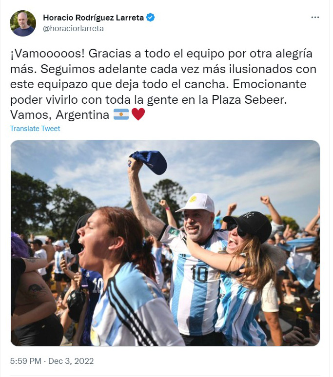 "Emocionante poder vivirlo con toda la gente en la Plaza Sebeer", dijo Rodríguez Larreta en sus redes sociales sobre el partido 
