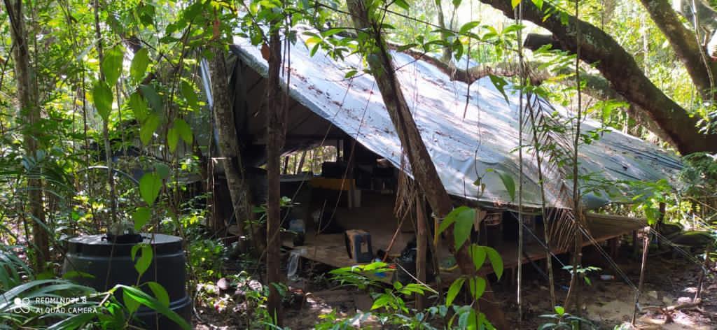 Laboratorios de coca en Tibú. El desmantelamiento de este representa al ELN pérdidas por 6.300 millones de pesos. (Fiscalía)