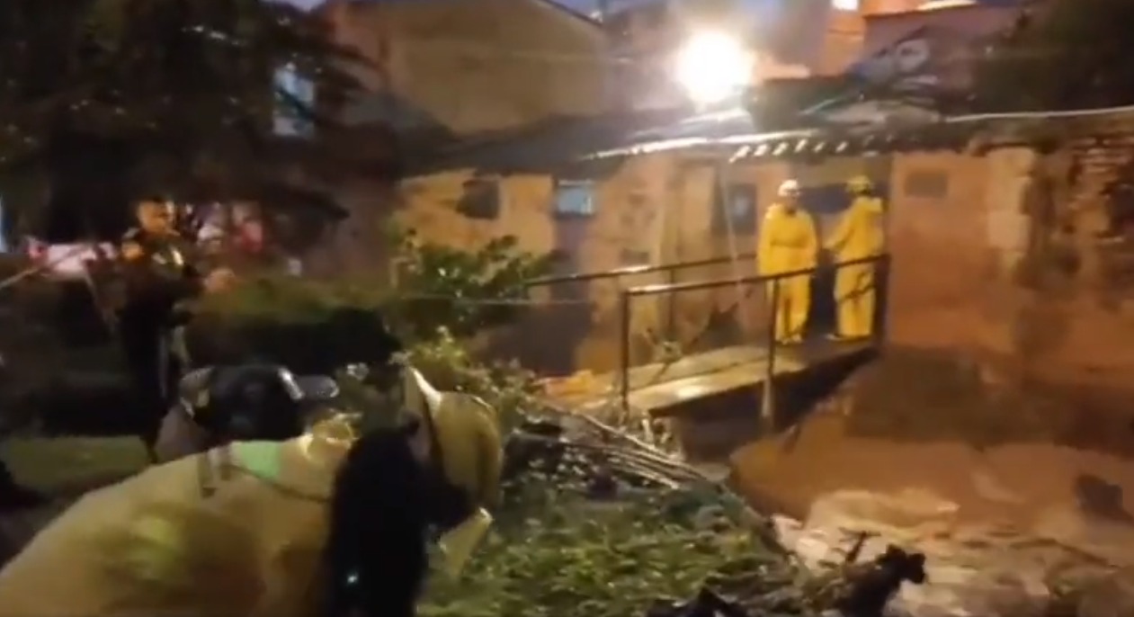 Video: Desbordamiento de quebrada Arrastradero desató emergencia en Fusagasugá