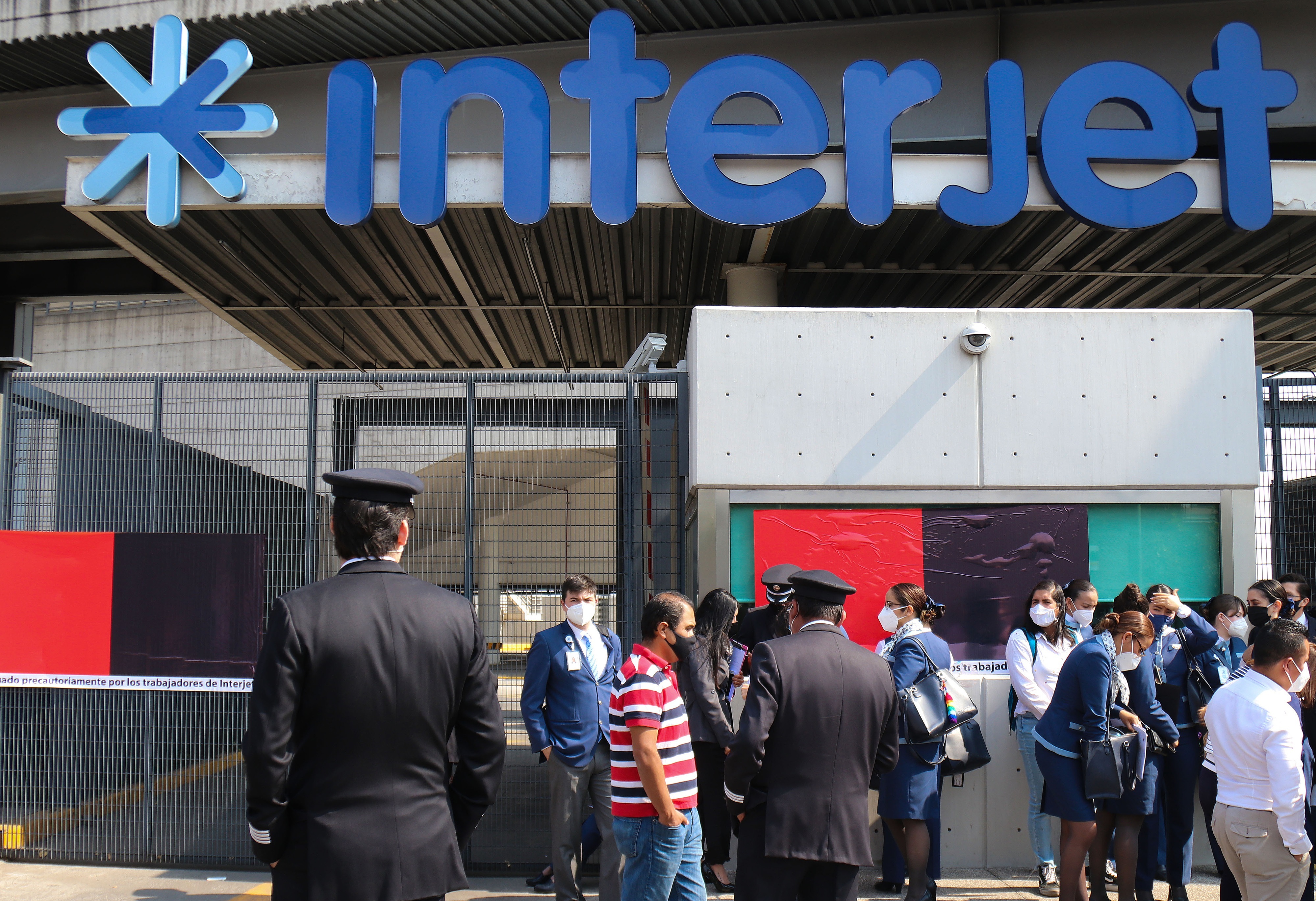 Interjet: la empresa que comenzó su vuelo hace 15 años, tuvo rotundo éxito  y cayó en picada - Infobae