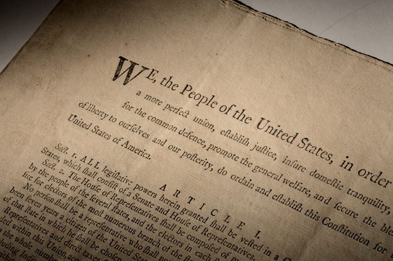 Subastaron por 43 millones de dólares una rara copia de la Constitución de los Estados Unidos