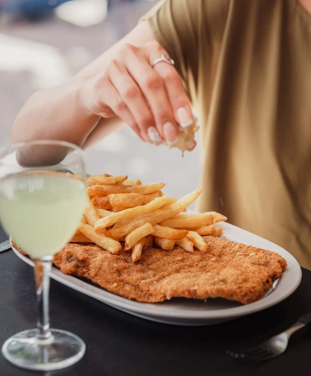 Para tomar una referencia, en Montecatini la milanesa napolitana cuesta 2.300 pesos