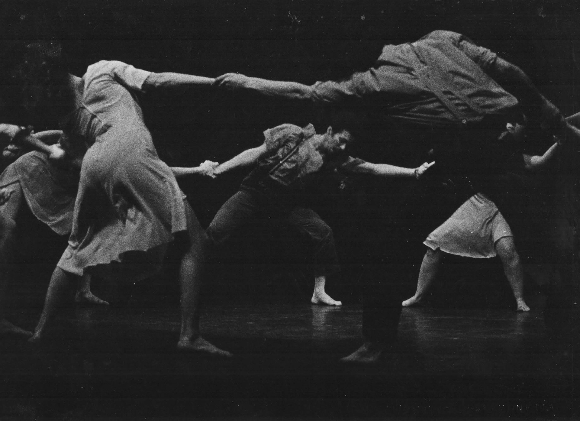 Un Conjunto De Hermosos Movimientos En La Danza Contemporánea. Una