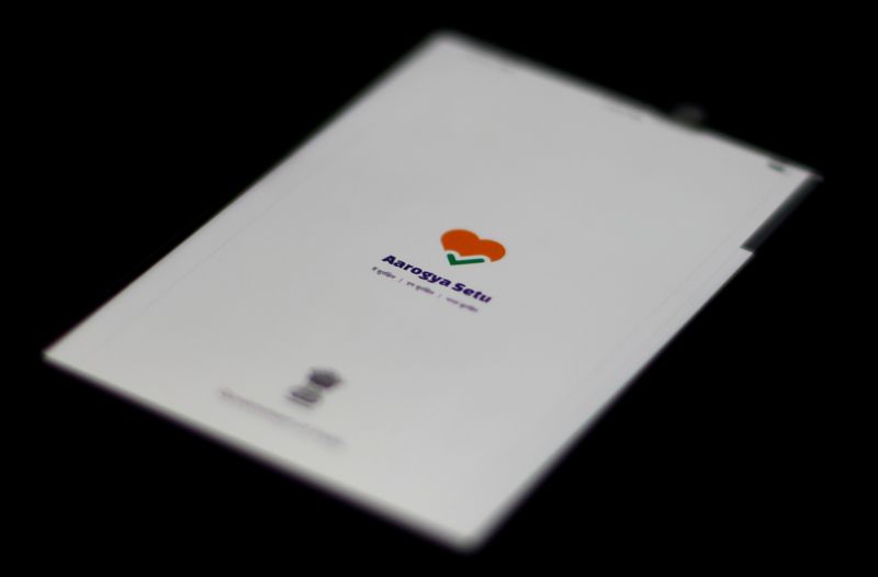 Ilustración muestra el logo de la aplicación Aarogya Setu enfocada a la salud (Foto: REUTERS/Adnan Abidi/Ilustración)