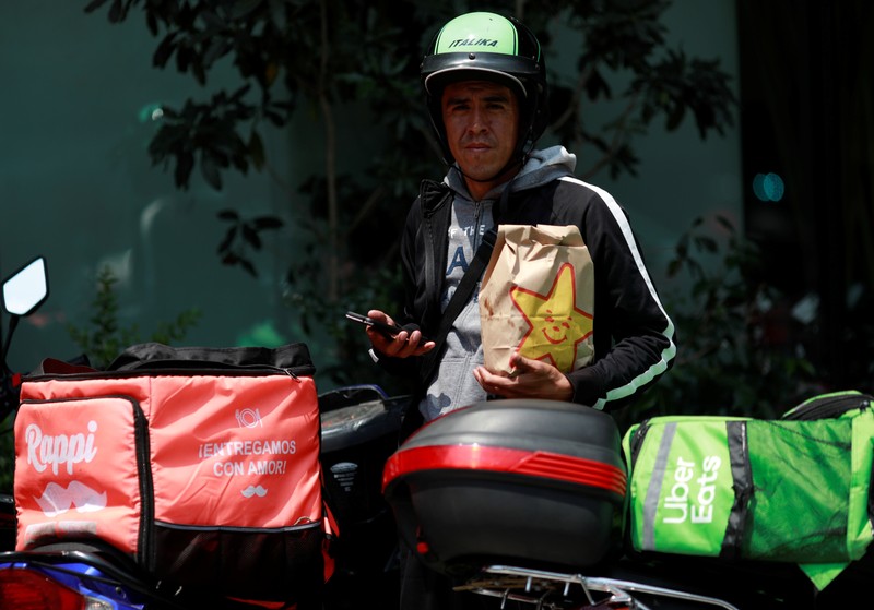 El acuerdo incluye a Uber Eats, Rappi y Didi Food (Foto: Henry Romero/Reuters)