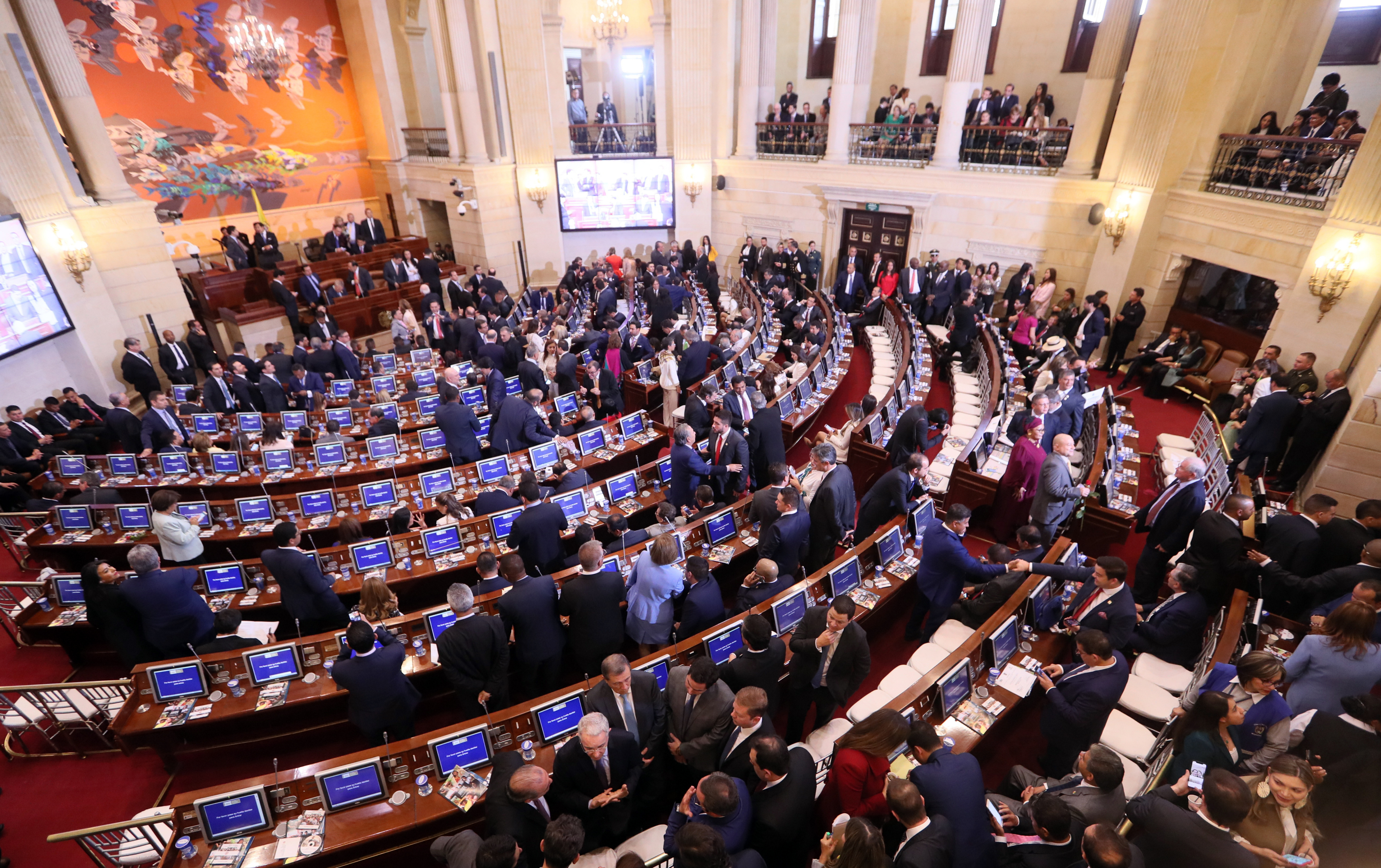 Congreso de Colombia definirá un cronograma para empezar acercamientos con la Asamblea de Venezuela