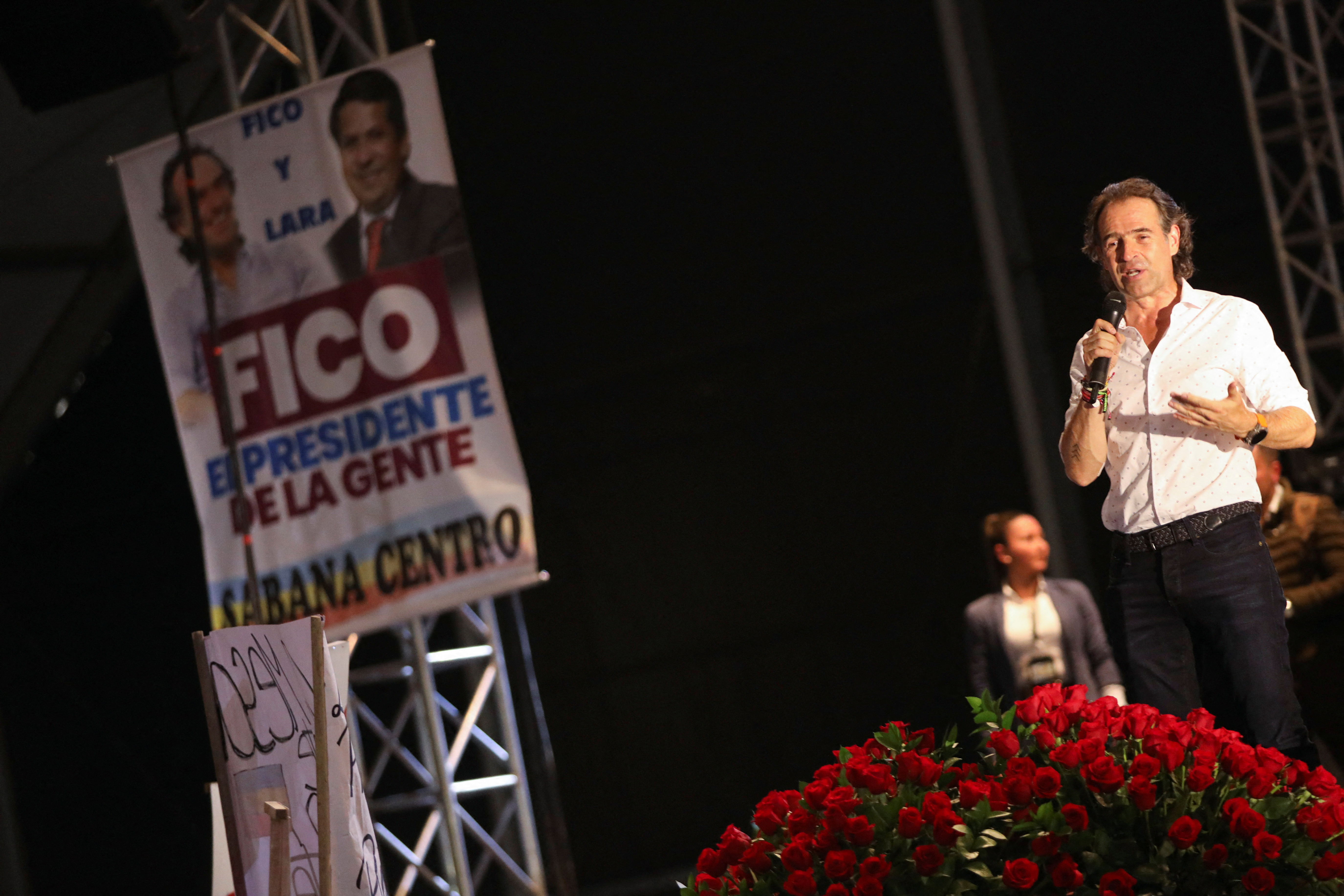 Ministro del Interior anunció que se reforzará el esquema de seguridad del candidato Federico Gutiérrez