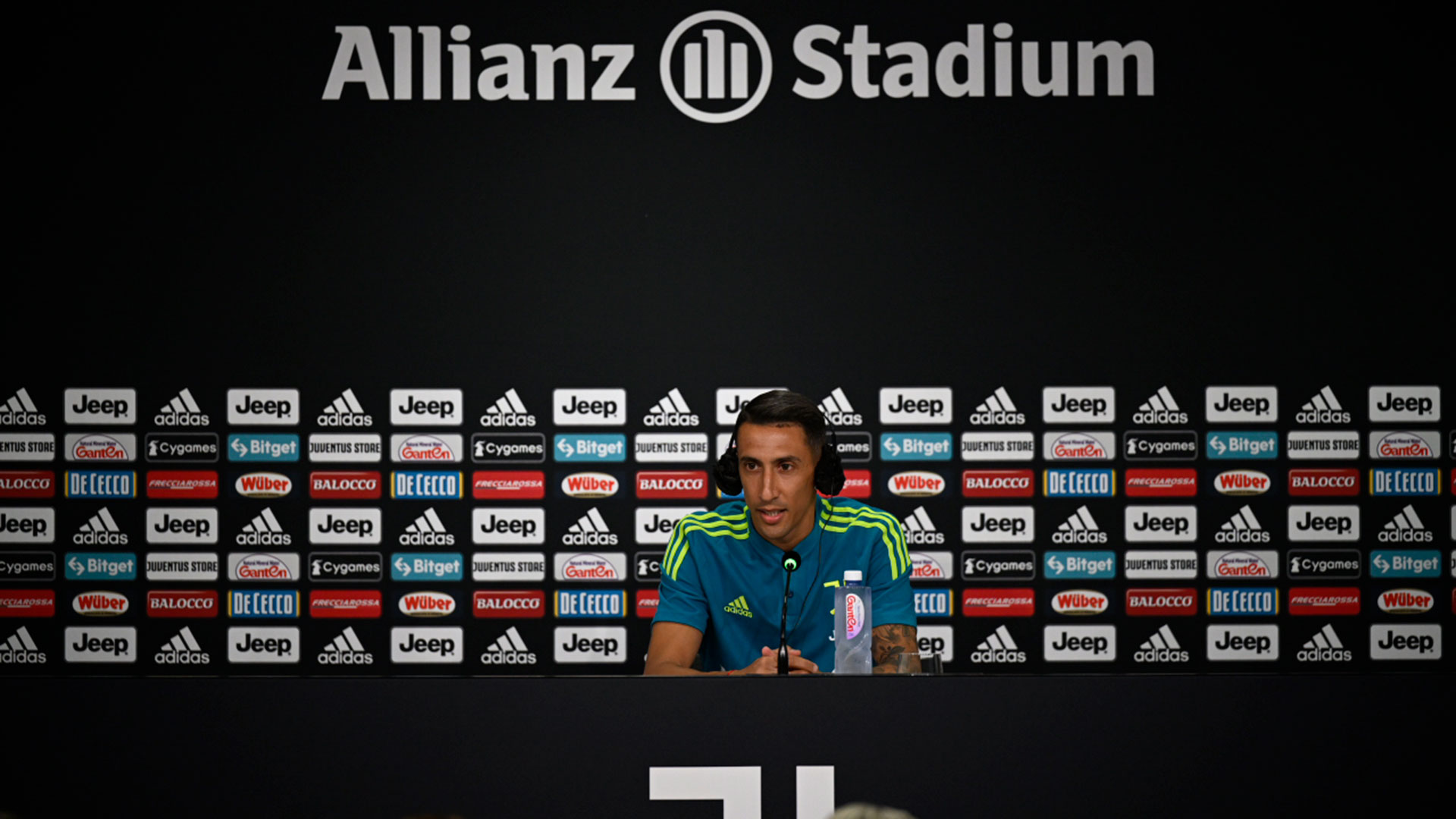 Fideo esordisce sulla stampa italiana (Foto: Juventus)