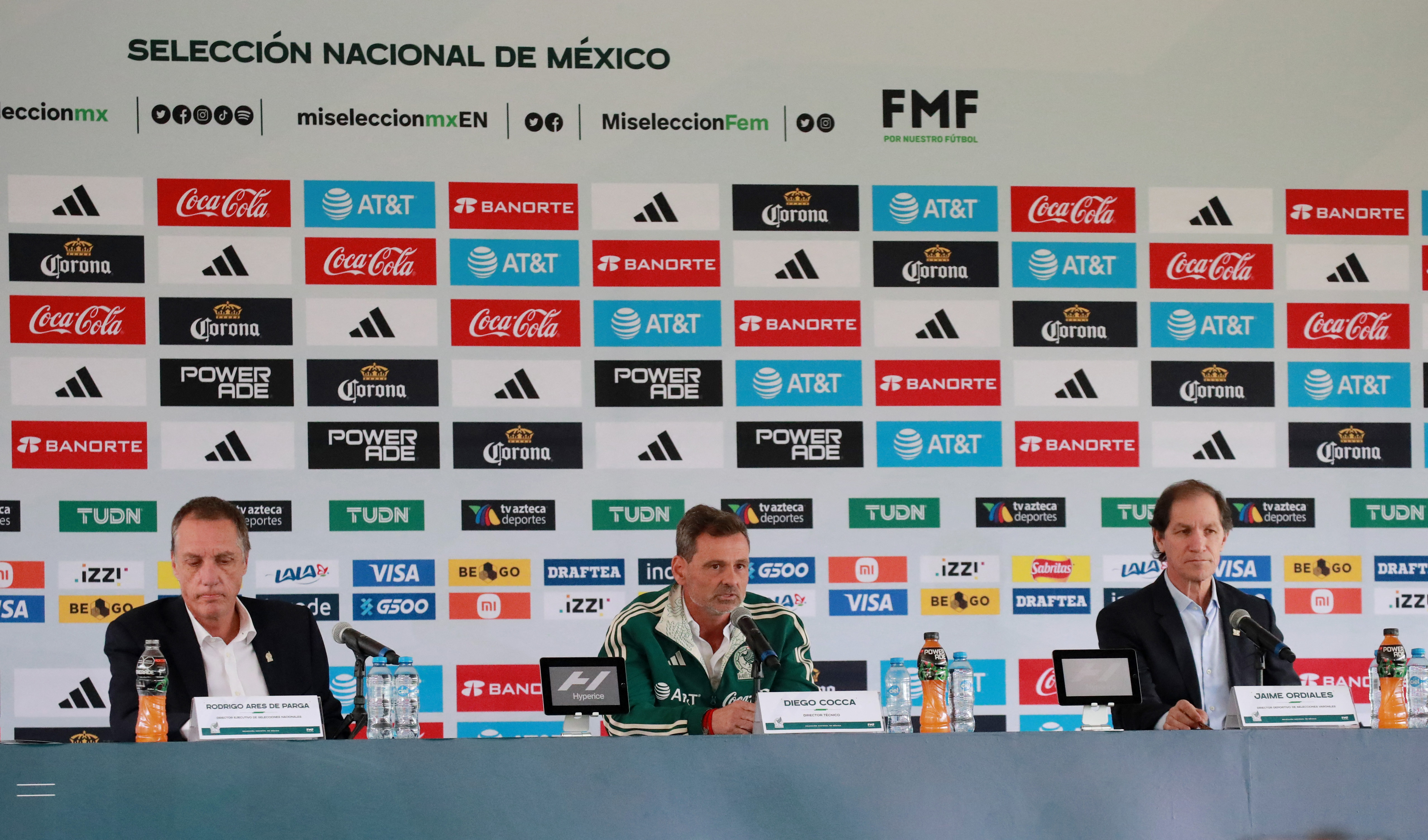 Soccer Football - Diego Cocca is unveiled as new Mexico coach - Centro de Alto Rendimiento, Mexico City, Mexico - February 10, 2023 Diego Cocca during press conference with Sports director Jaime Ordiales and Rodrigo Ares de Parga director of national teams REUTERS/Henry Romero