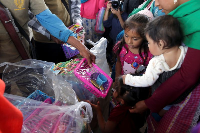 En sólo cuatro años 5,000 niños quedaron huérfanos por feminicidios en  México: autoridades presentaron protocolo - Infobae