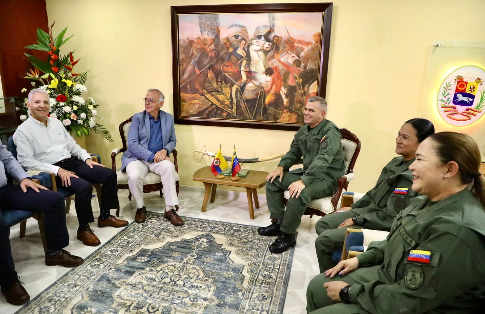 Iván Velásquez entregó detalles acerca de la reunión con su homólogo venezolano, Vladimir Padrino López