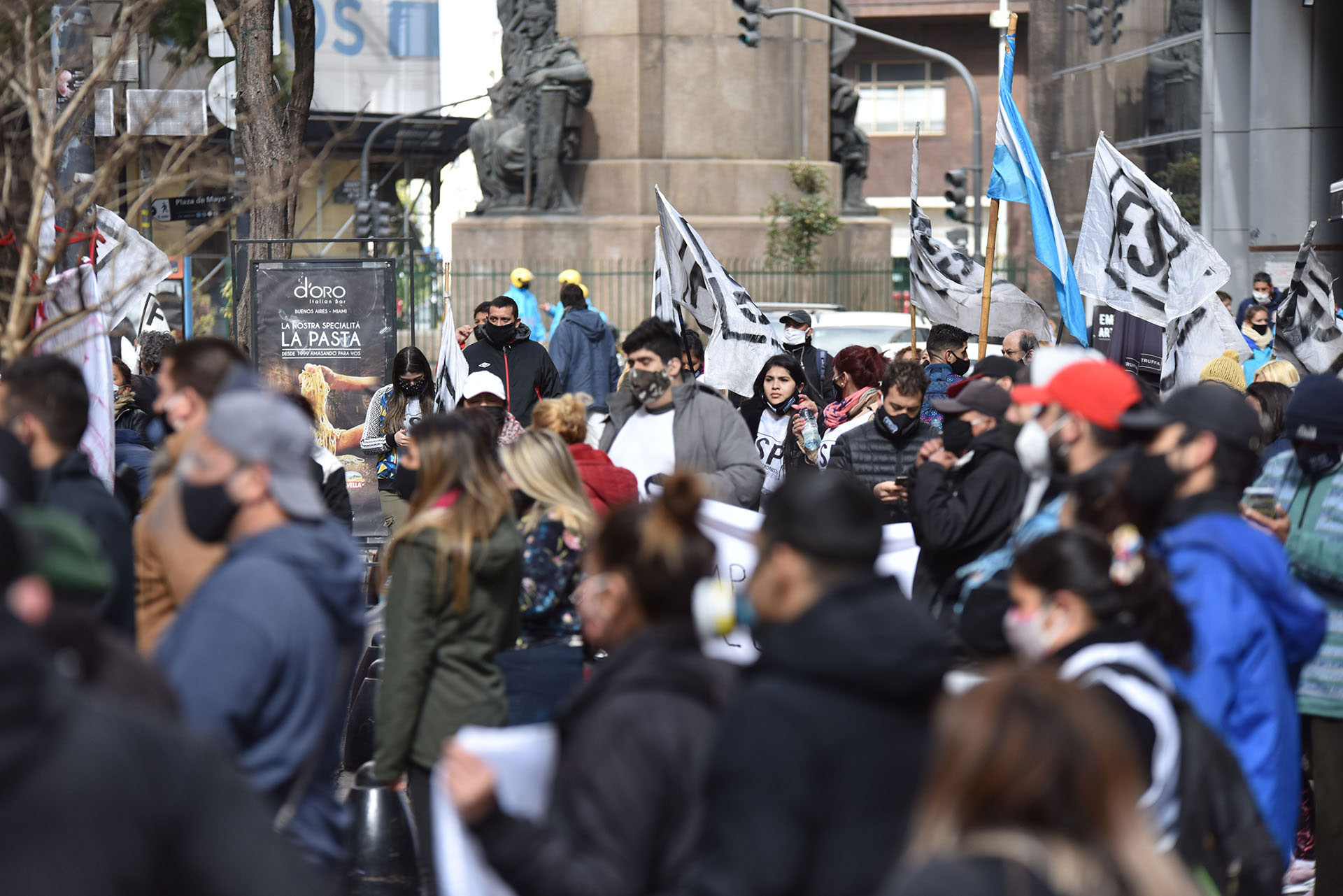 La protesta fue reducida y no generó inconvenientes en el tránsito