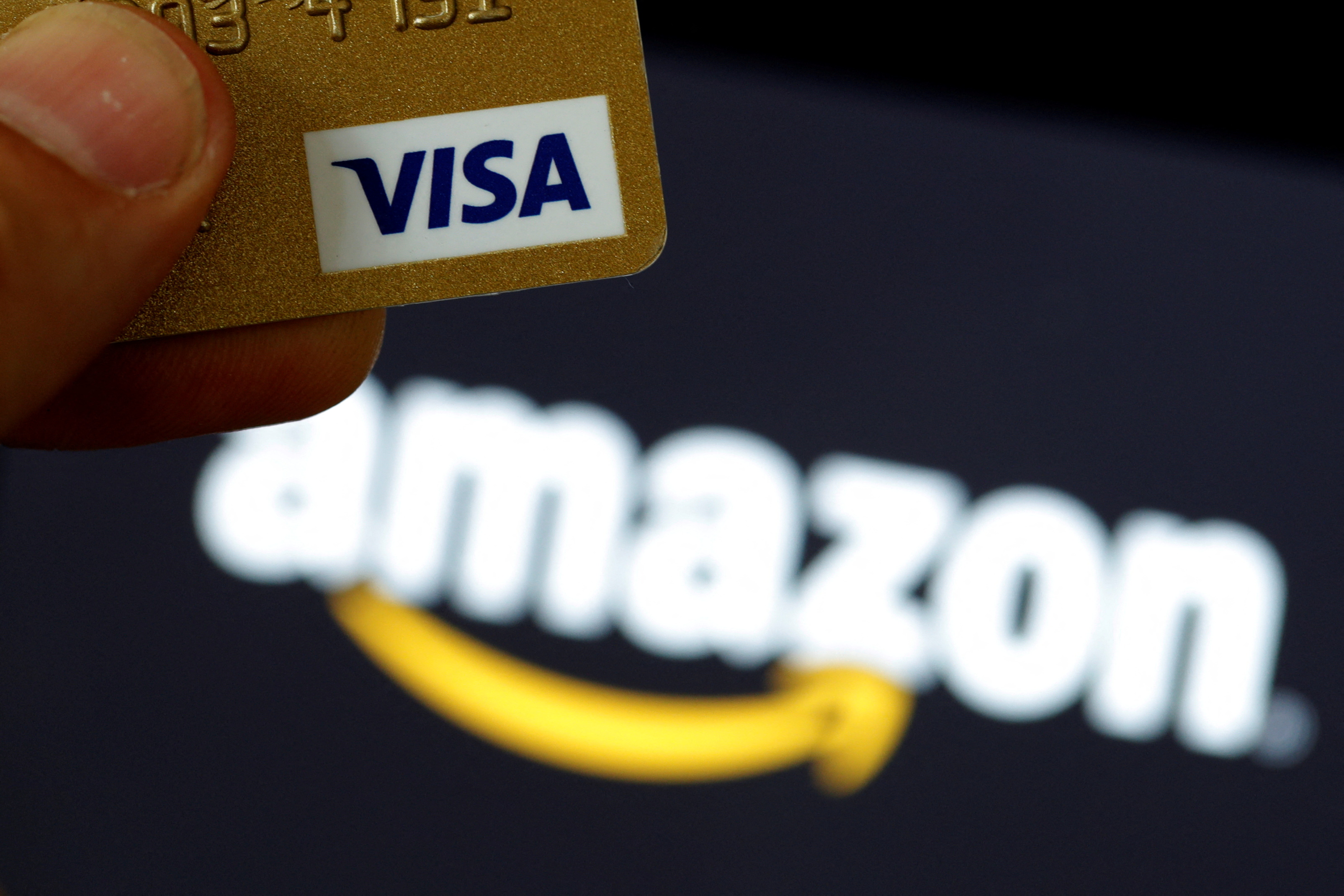 Estas son las causas por las cuales pagar Netflix o Amazon con tarjeta de crédito podría salir más caro  