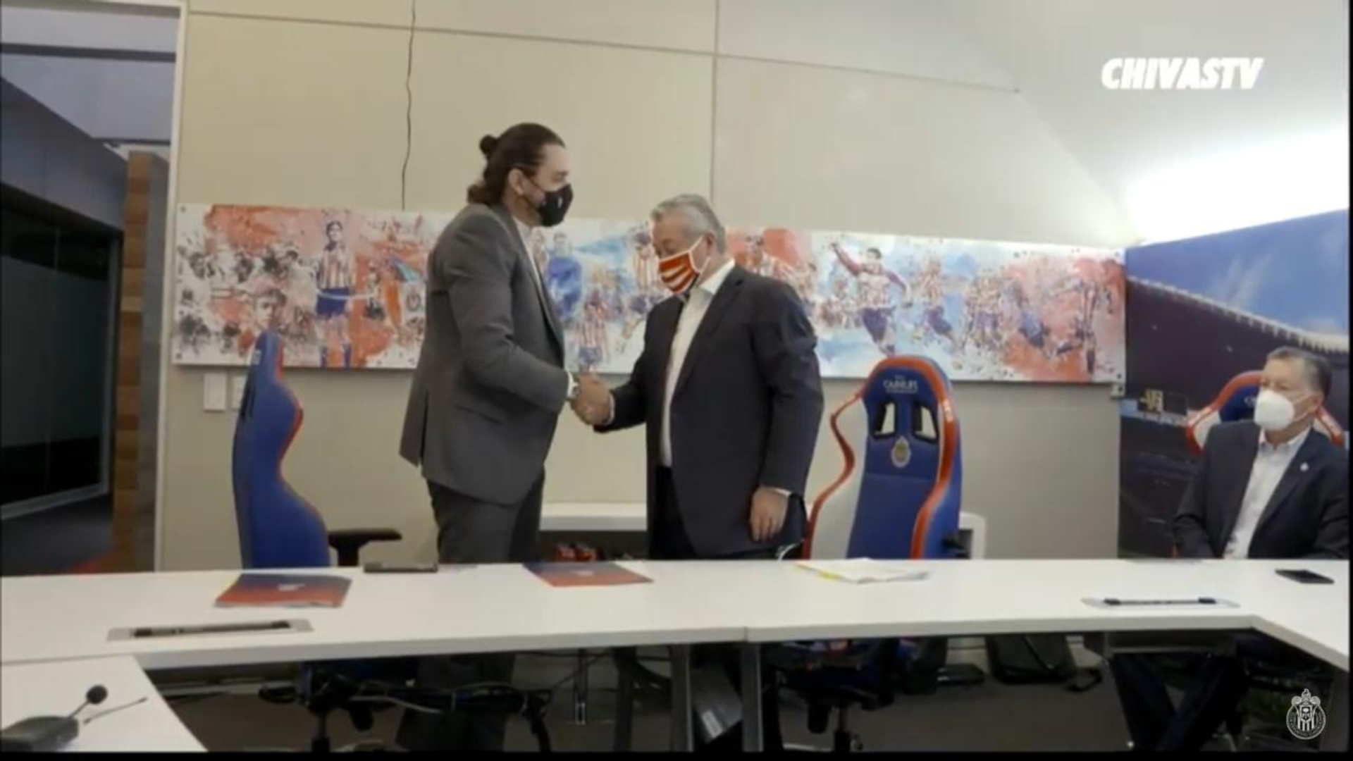 Amaury Vergara espera que Vucetich sea el "nuevo pastor" del Rebaño Sagrado (Foto: Captura de pantalla Chivas TV)