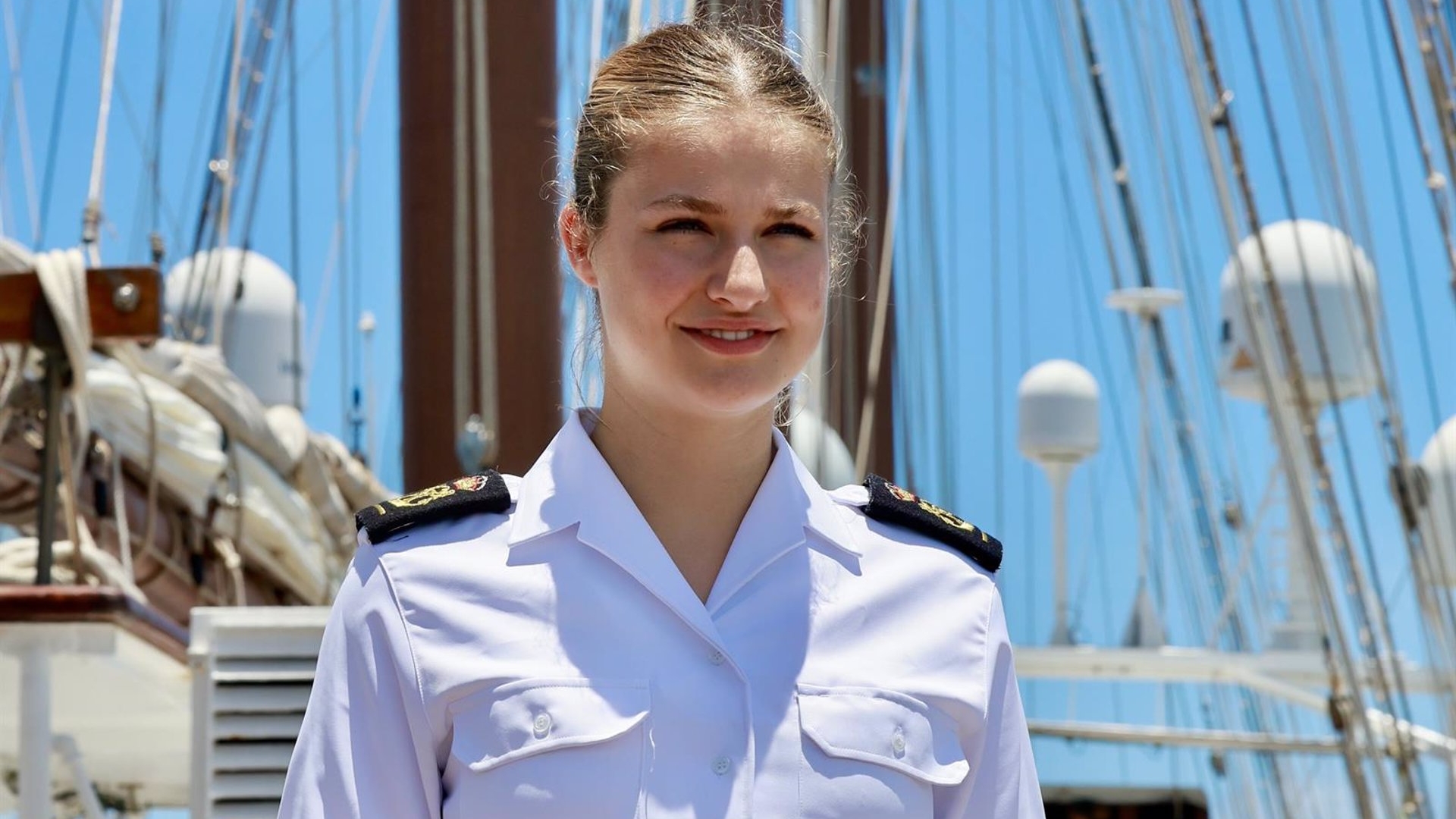 La princesa Leonor debuta en la radio y envía un mensaje desde República  Dominicana: “Mi cariño a los que pasáis tanto tiempo en alta mar” - Infobae