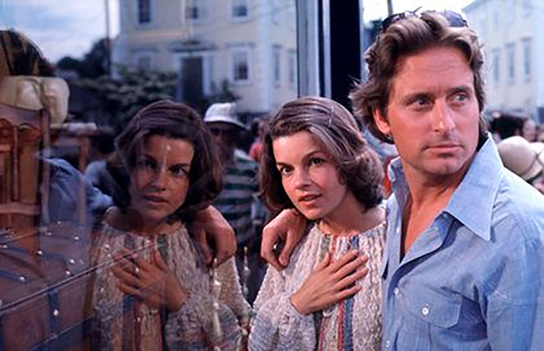 "Coma", su segunda novela, fue adaptada al cine en 1978 y protagonizada por Michael Douglas.