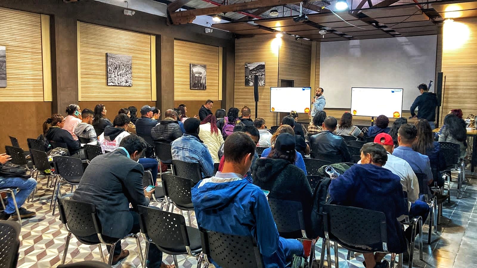 Programa De Empleo Incluyente Fue Presentado A 130 Jóvenes Líderes Sociales De Bogotá Conozca 5924