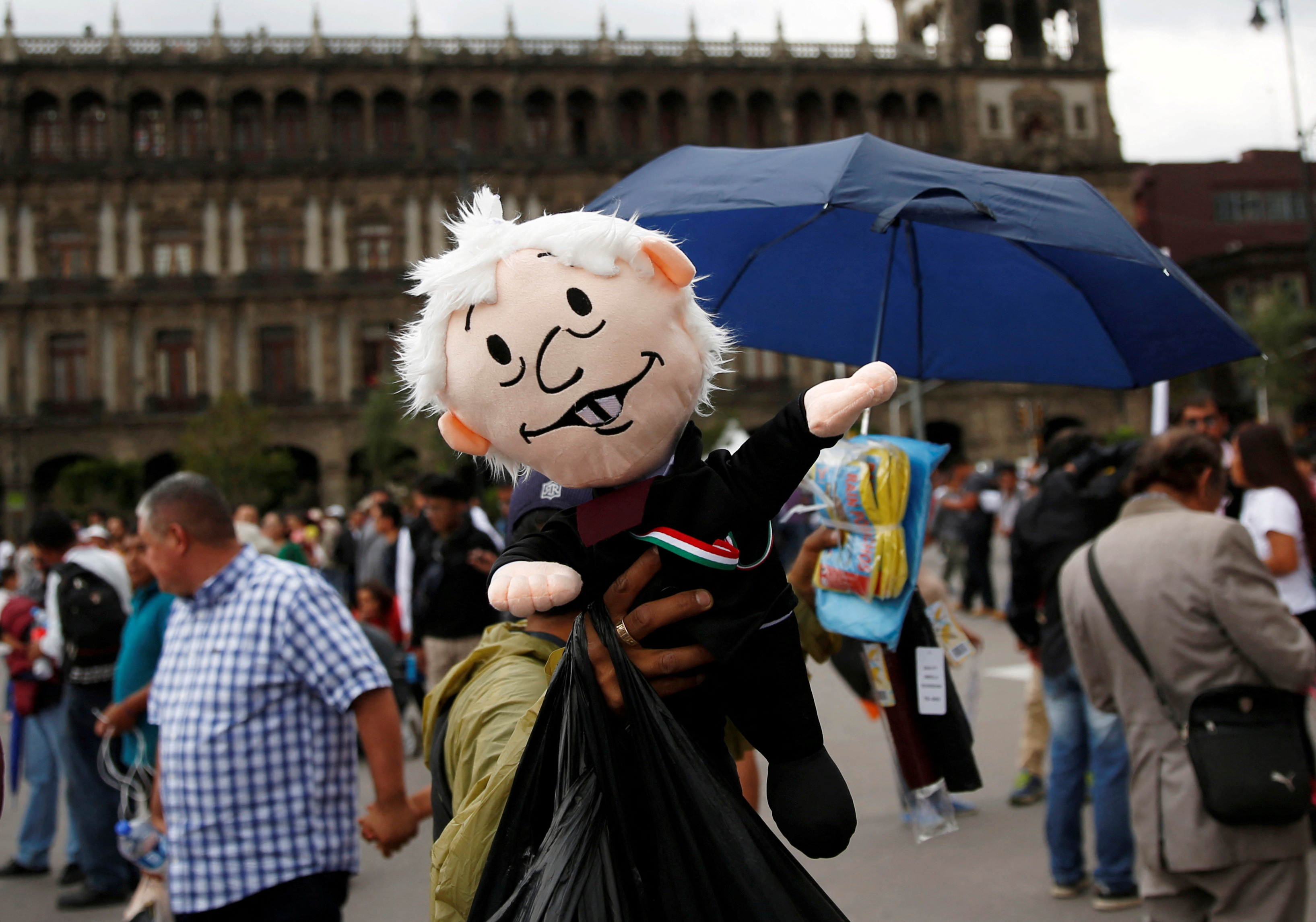 AMLO will once again lead a rally in the Zócalo of CDMX (REUTERS/Carlos Jasso/File Photo)