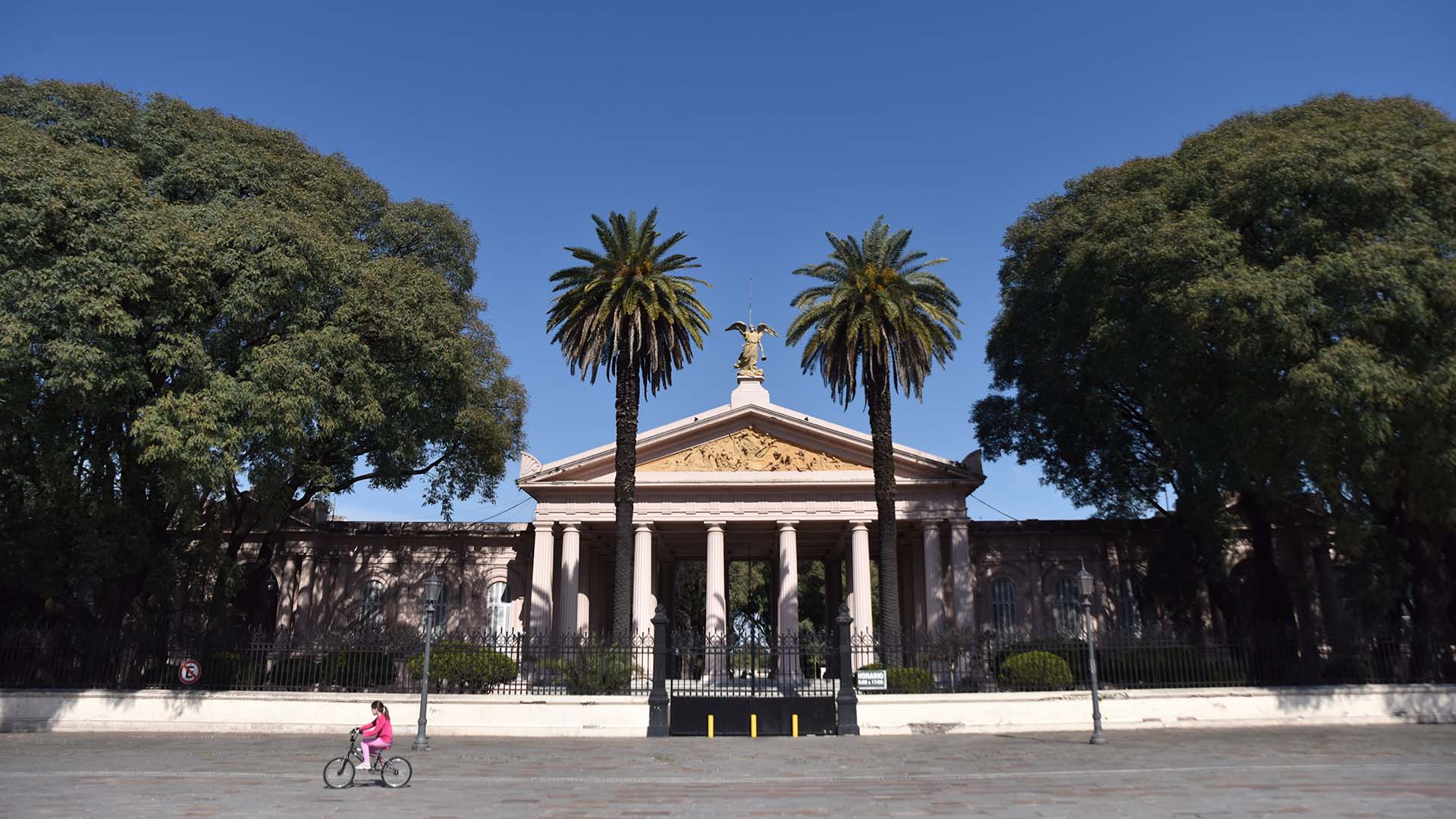 El cementerio de Chacarita, uno de los tres que reabrió, junto a Flores y Recoleta