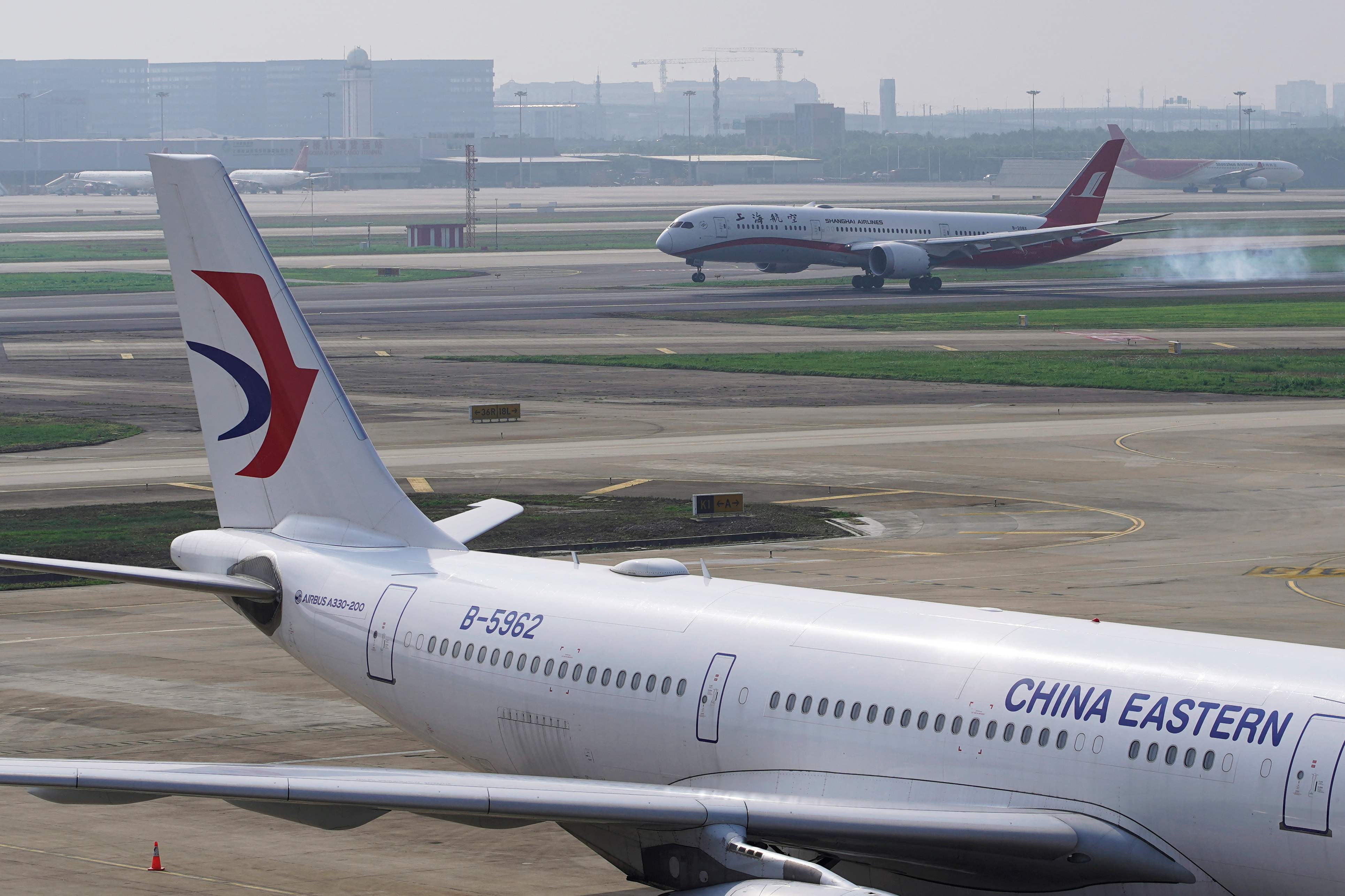 La caja negra av avn den China Eastern Airlines que 133 muertos apunta a uniobra intenional