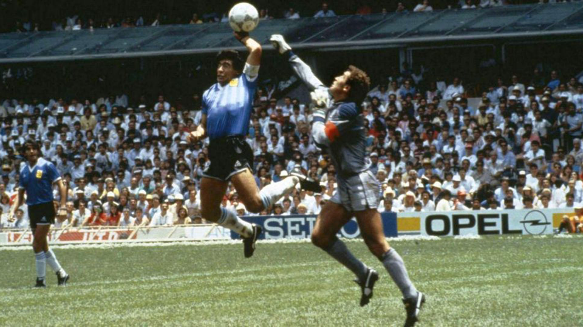 Se estren&oacute; "El Partido", el documental sobre Argentina-Inglaterra 1986: los secretos detr&aacute;s de la "Mano de Dios"