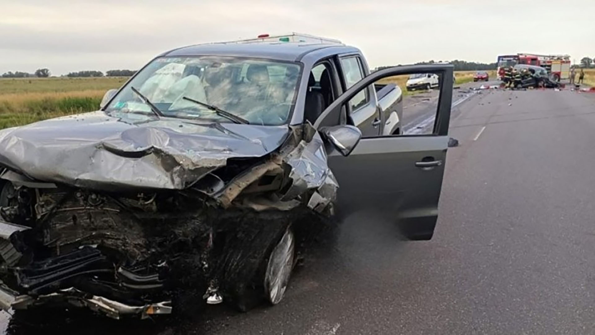 Chocaron de frente dos camionetas en la Ruta Nacional 3: dos muertos y dos heridos