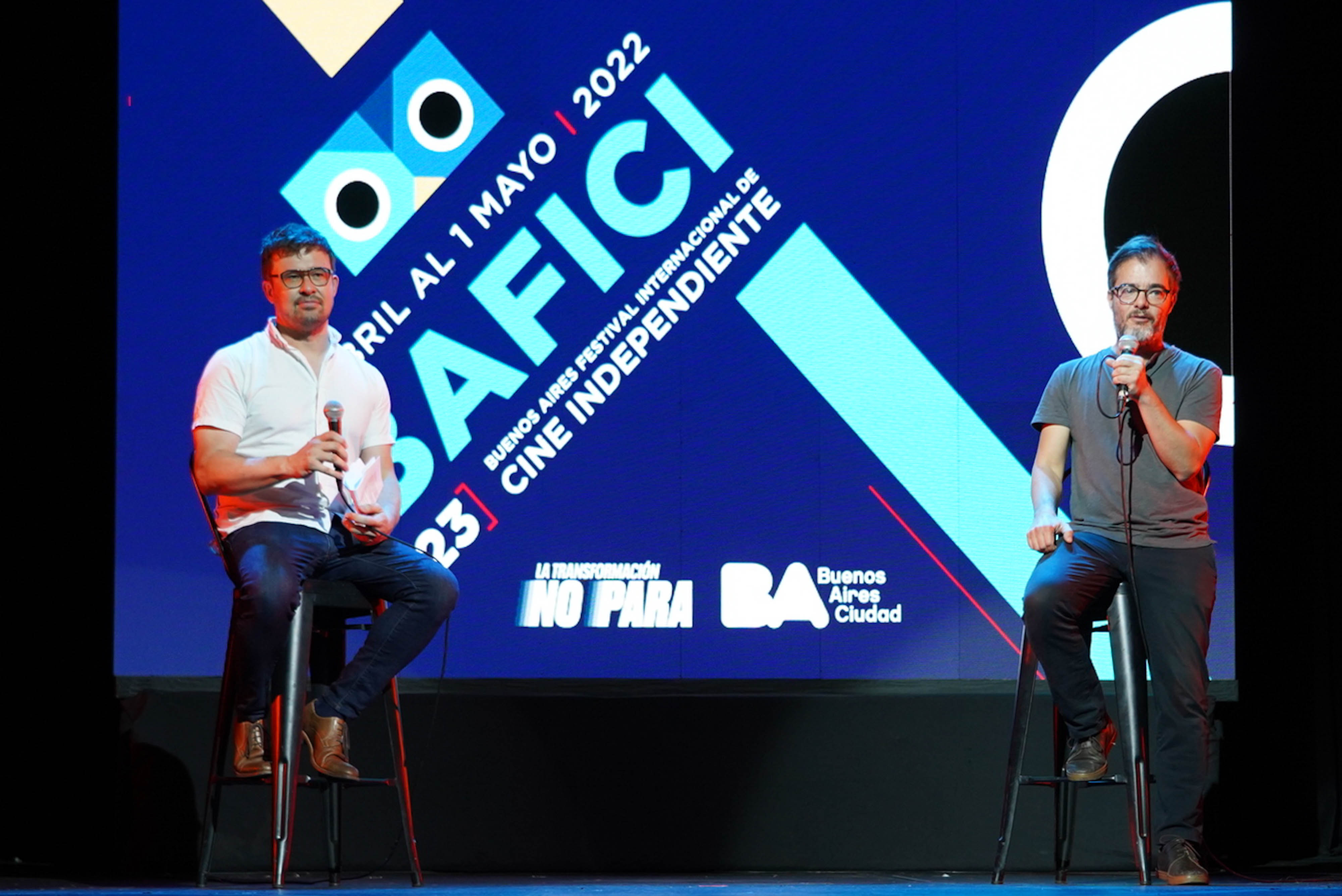 Javier Porta Fouz, el director artístico de BAFICI, y Enrique Avogadro, ministro de cultura de la ciudad de Buenos Aires, en la presentación de la 23° edición del Bafici