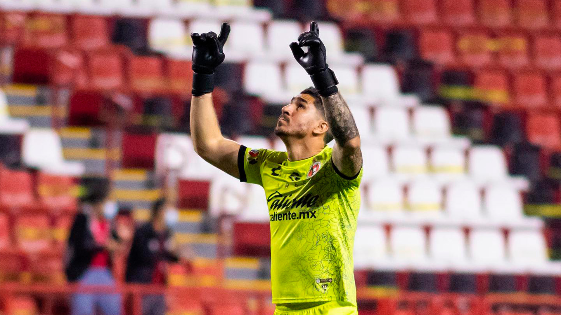 Alcalá defendió el arco de los Xolos en la más reciente temporada (Foto: Instagram/@gilalcala)