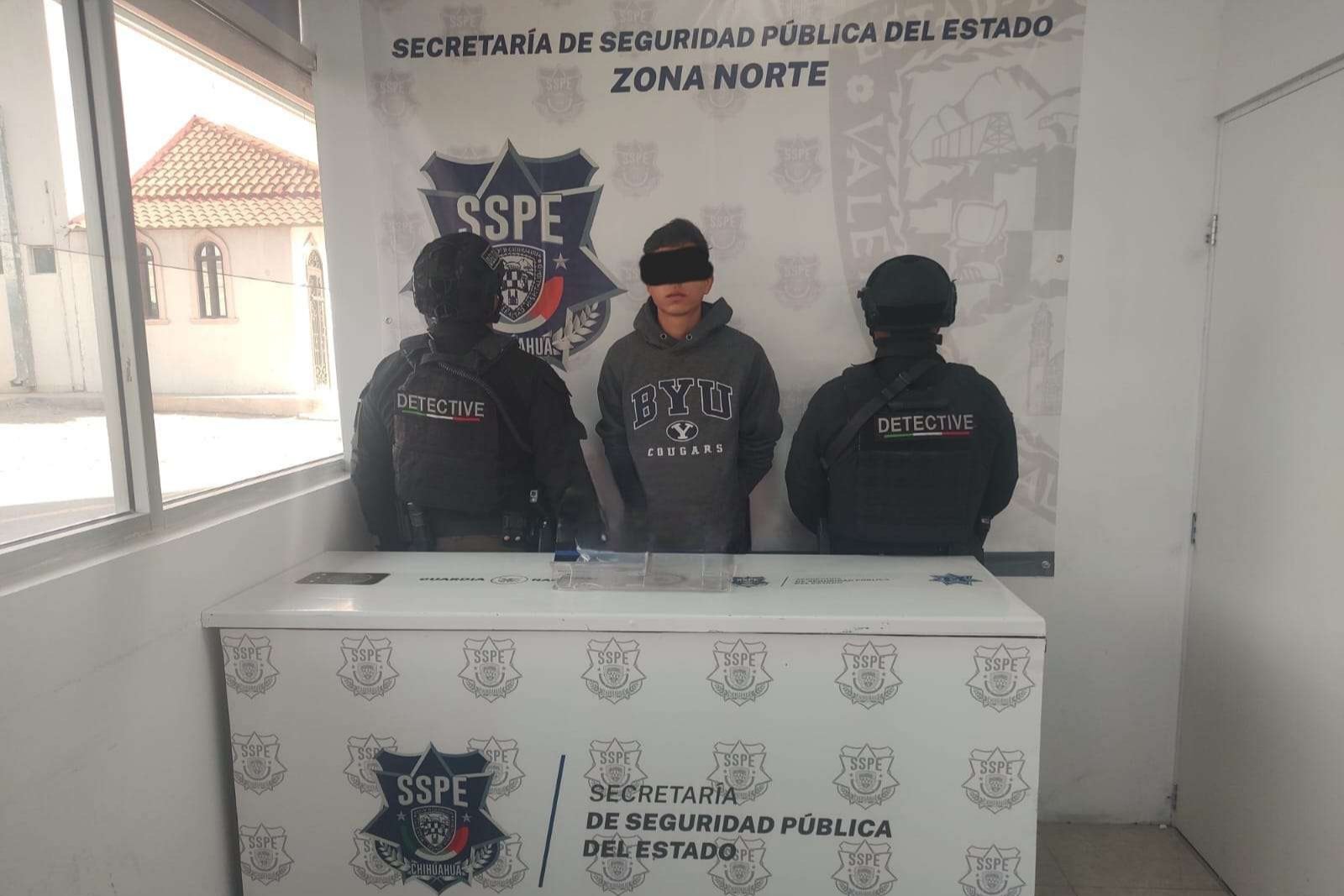 Hombre detenido en Ciudad Juárez. Foto: SSPE