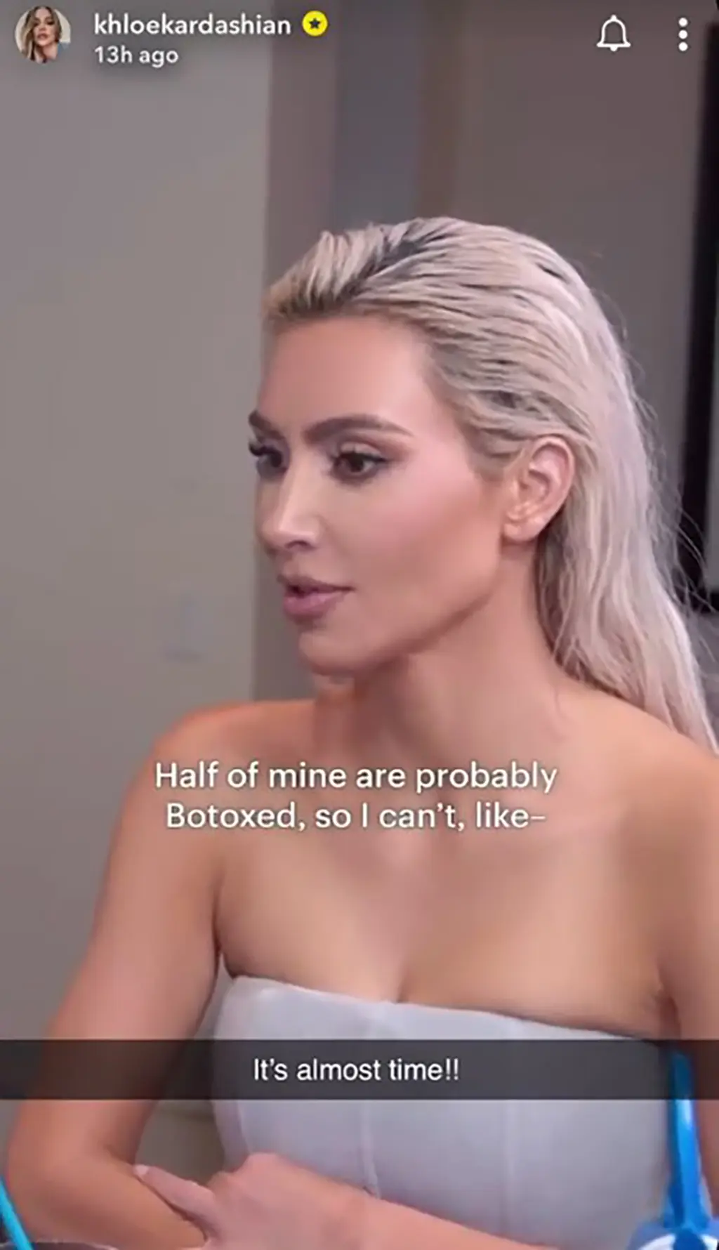 Kim Kardashian confesó haberse puesto botox en el cuello
Foto: Snapchat/Khloe Kardashian