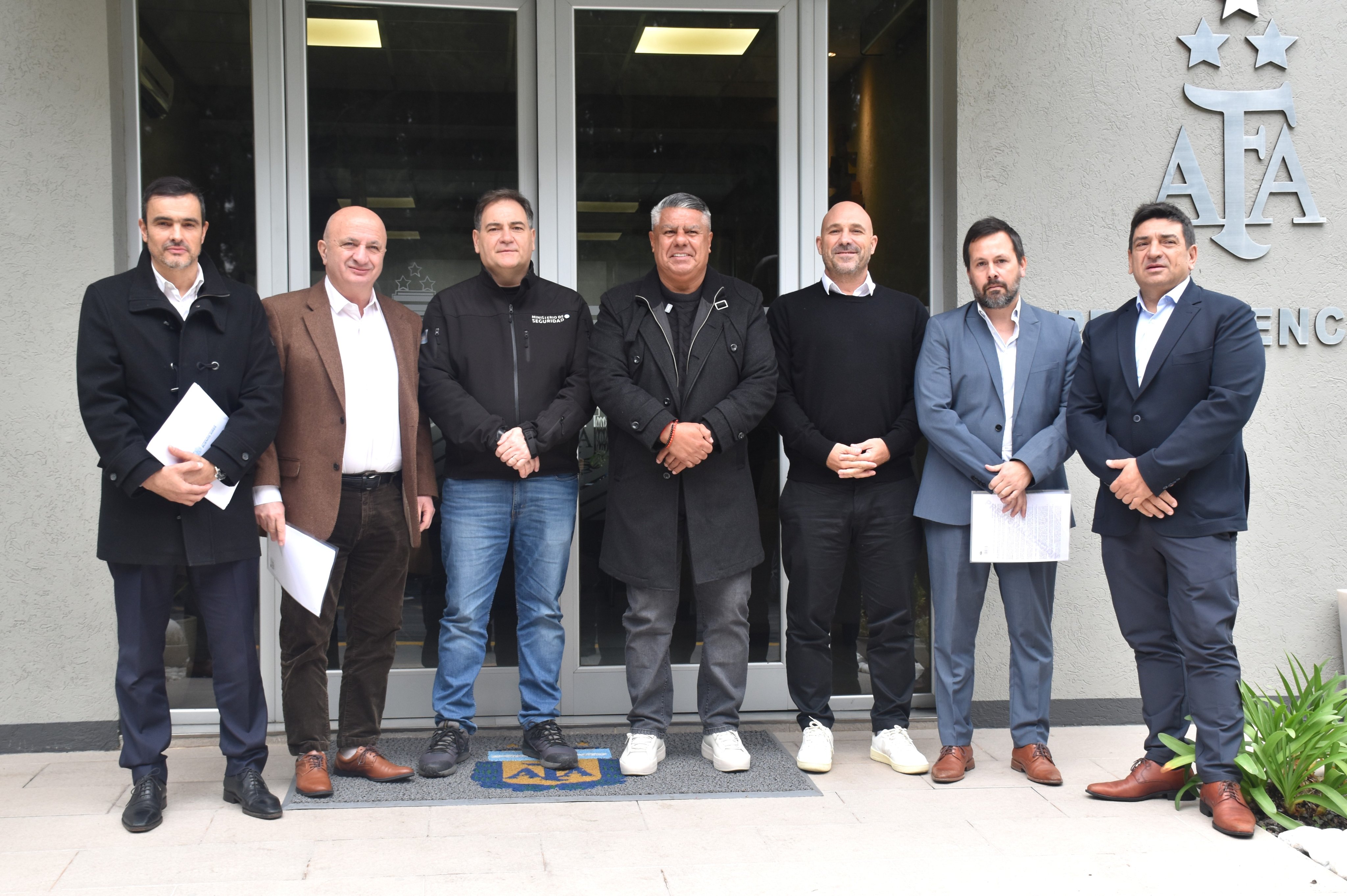 Claudio Tapia dio detalles del regreso de los visitantes: empadronamiento de clubes y qué pasará con el Monumental y La Bombonera 