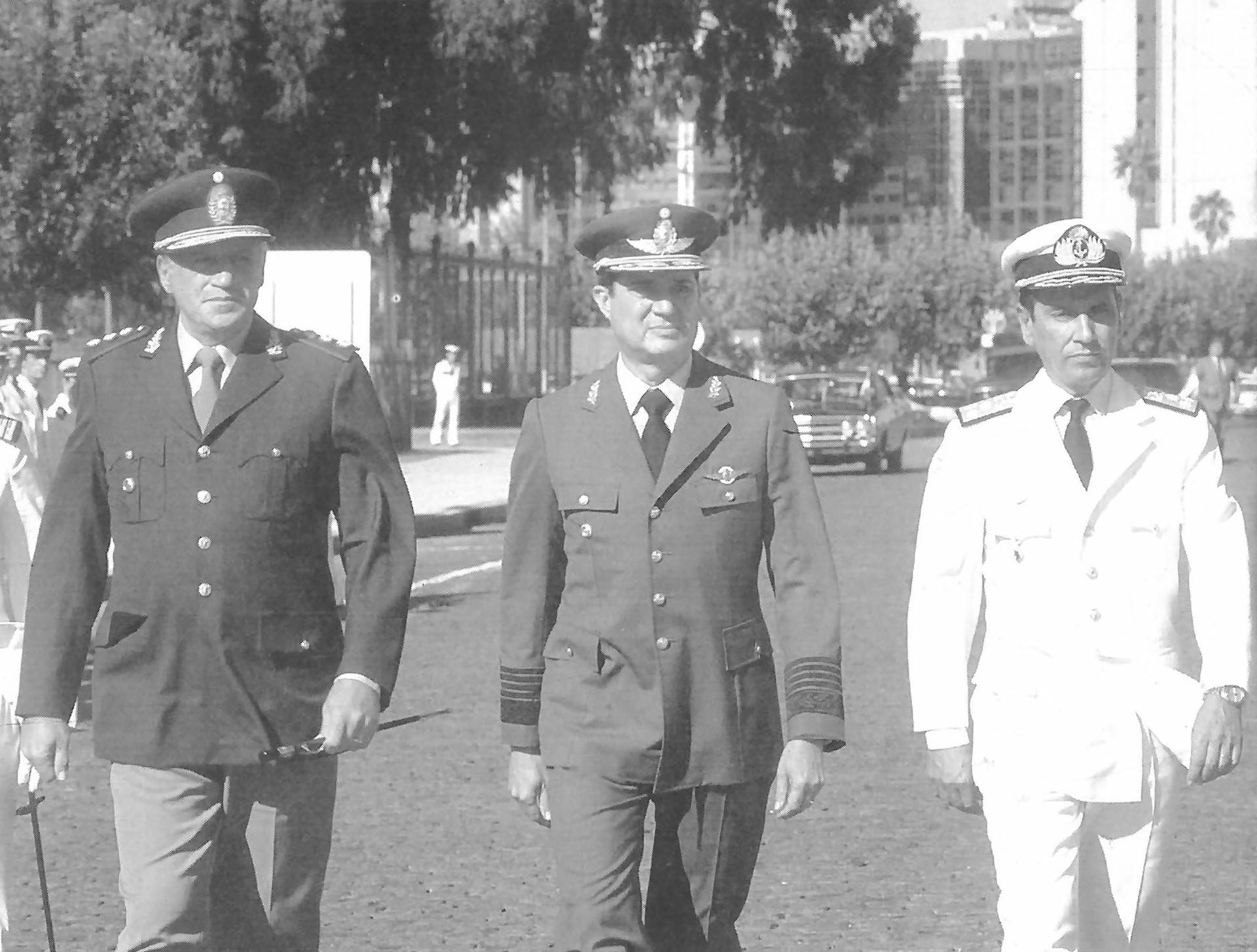 Galtieri, Lami Dozo y Anaya, la Junta Militar en 1982. "El hombre de más carácter de los tres era yo", apuntó Anaya