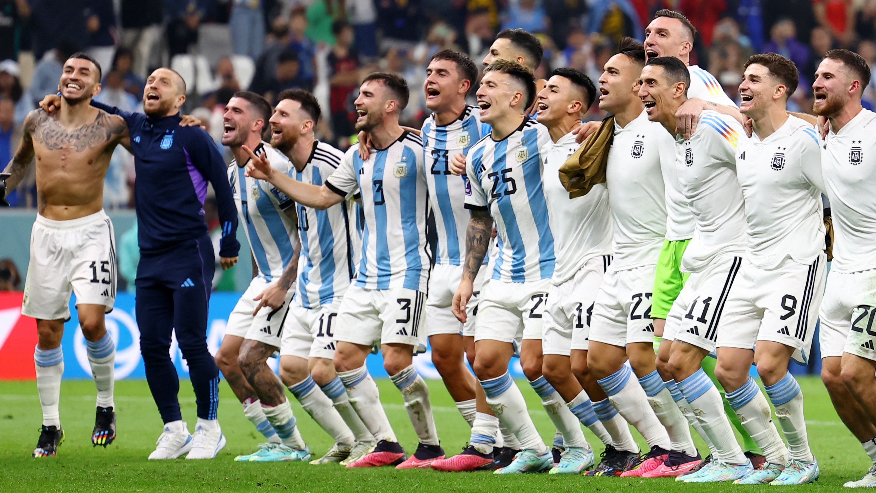 Argentina, en su sexta final de Mundial, logró su tercera Copa del Mundo (REUTERS/Kai Pfaffenbach)