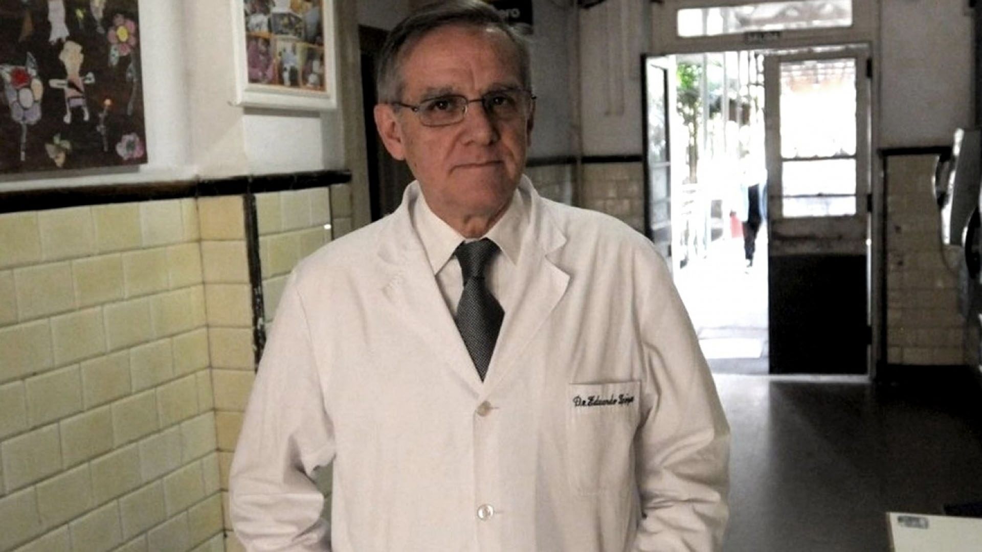 El médico Eduardo López (Telam)