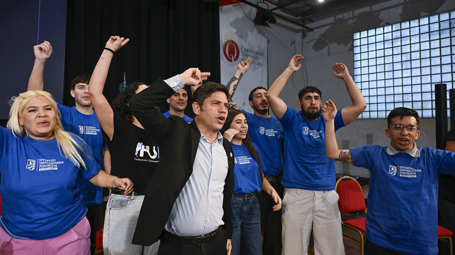 Kicillof lanzó un filoso mensaje en medio de la interna del peronismo: “Esto no se arregla con un pensamiento que baje de ningún lado”