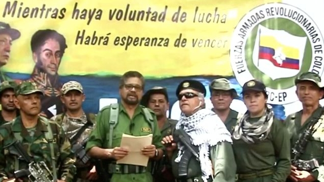 Foto de archivo. El excomandante de las FARC Iván Márquez lee un comunicado anunciando la creación de la Segunda Marquetalia y el regreso a la lucha armada, en una captura de pantalla de un video publicado el 29 de agosto, 2019. Reuters TV/REUTERS