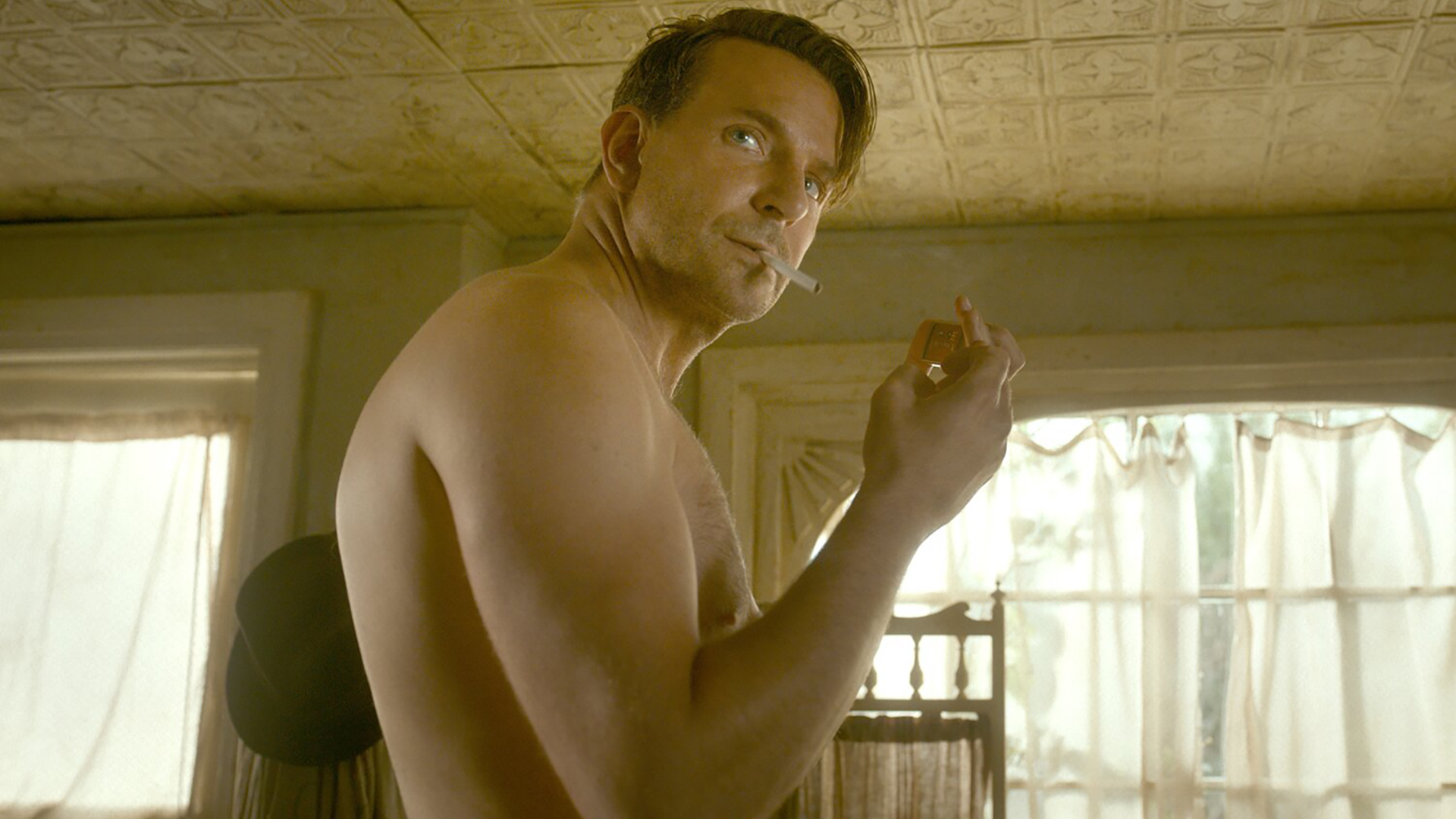 Bradley Cooper debió estar seis horas desnudo en el rodaje de Nightmare Alley: “Fue un gran problema”