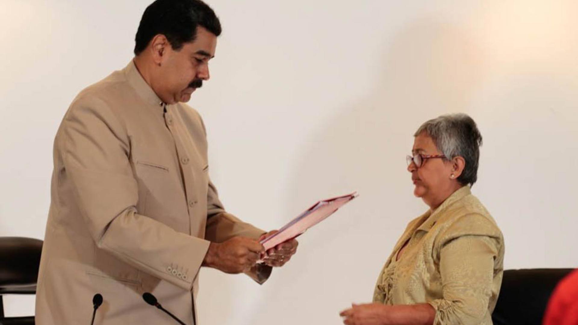 Tibisay Lucena fue parte fundamental de la arquitectura del fraude en las elecciones venezolanas