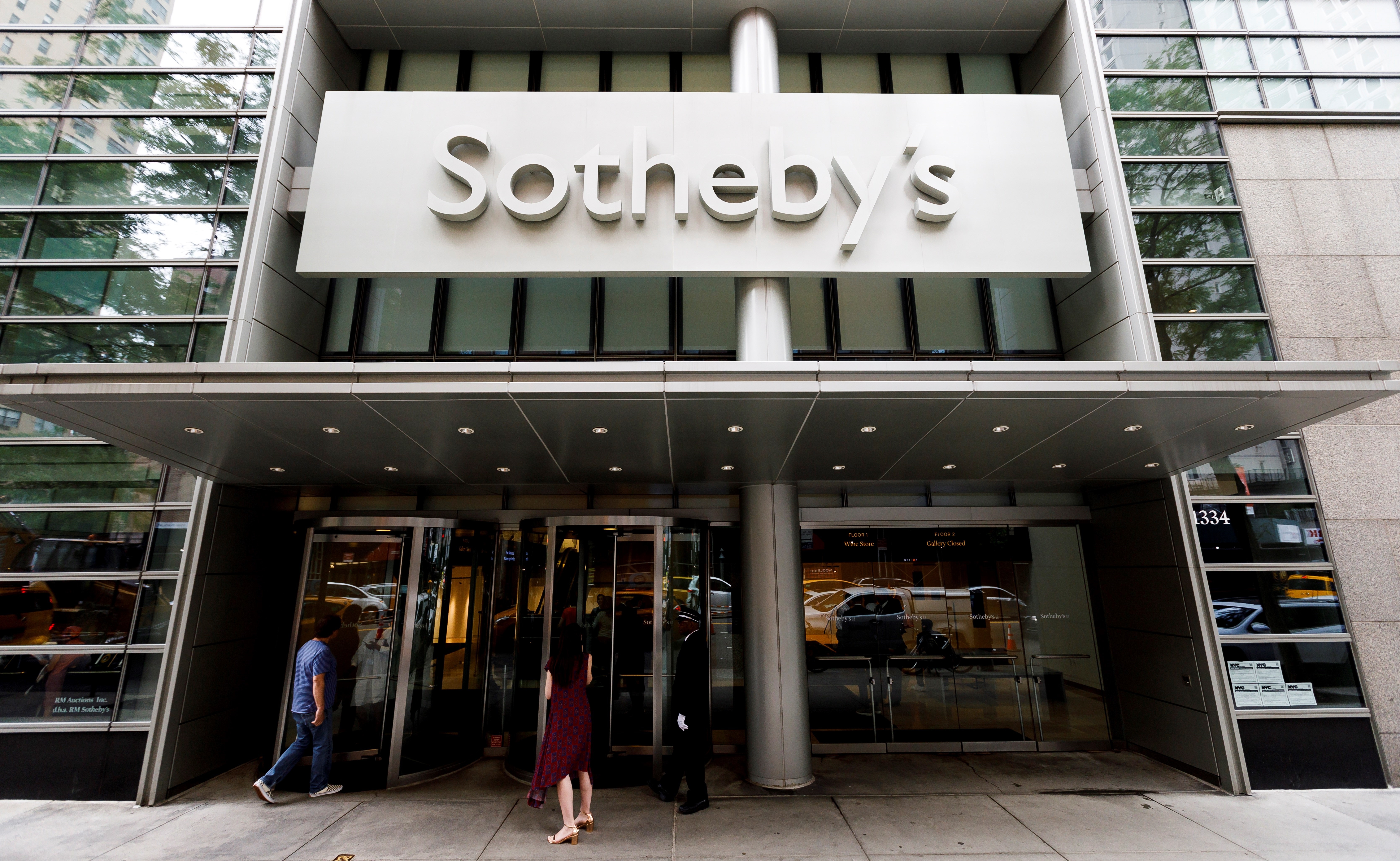 Un portavoz de Sotheby’s confirmó que la venta, por 43,2 millones de dólares pero no reveló la identidad del comprador