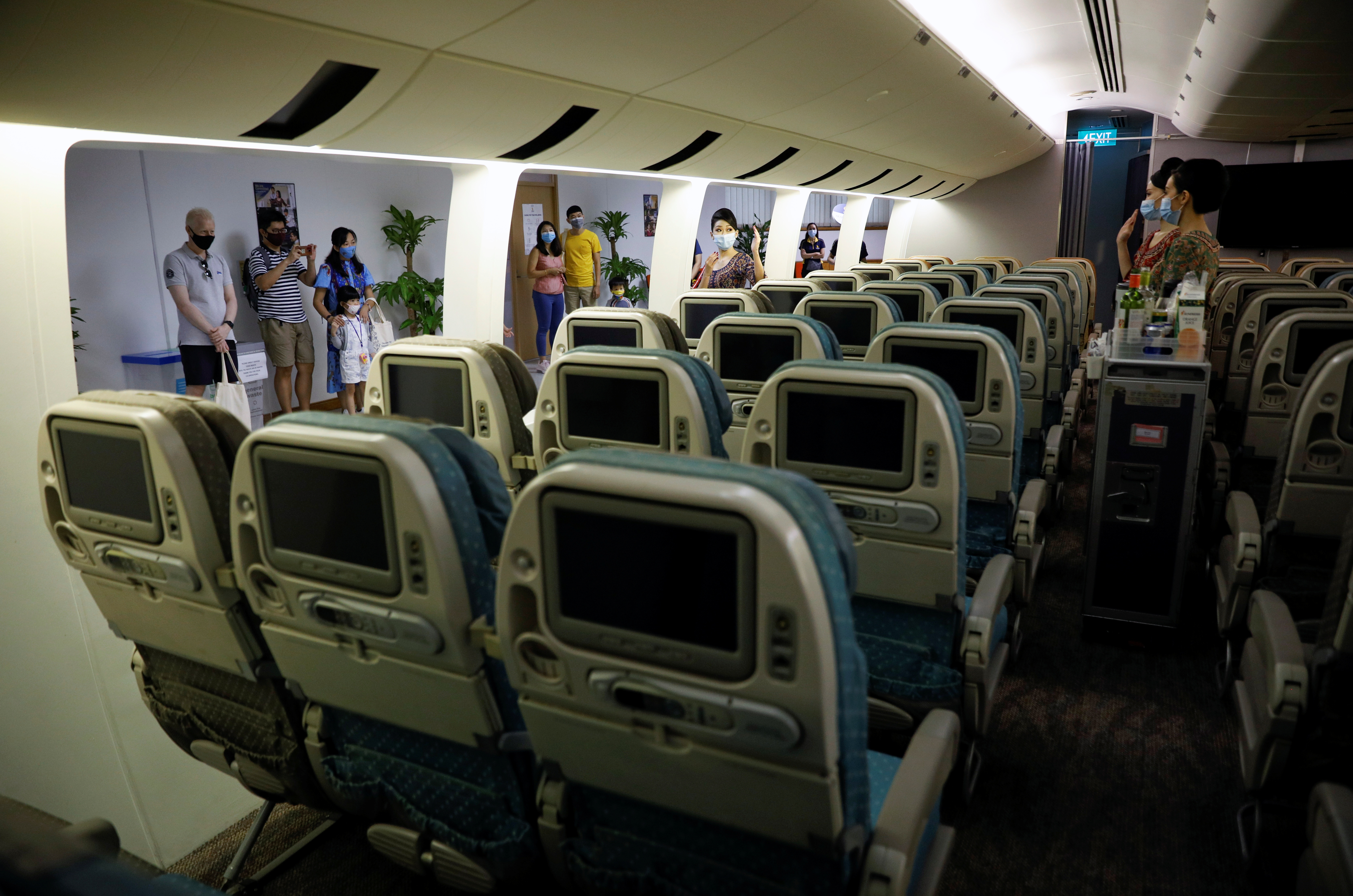 Una cabina de pasajeros simulada en el centro de entrenamiento de SIA. (REUTERS/Edgar Su)