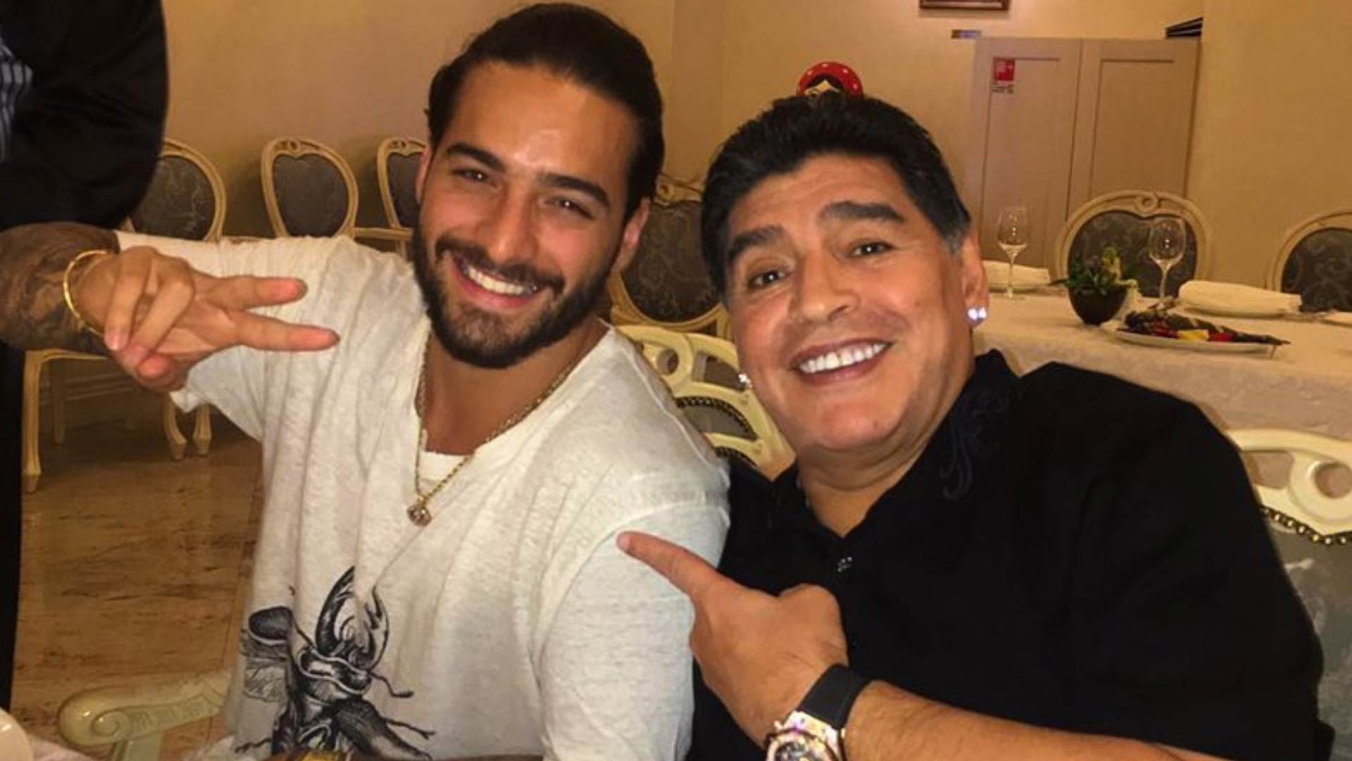 Maluma conoció al astro del fútbol Diego Armando Maradona. (Foto Instagram: @maradona)