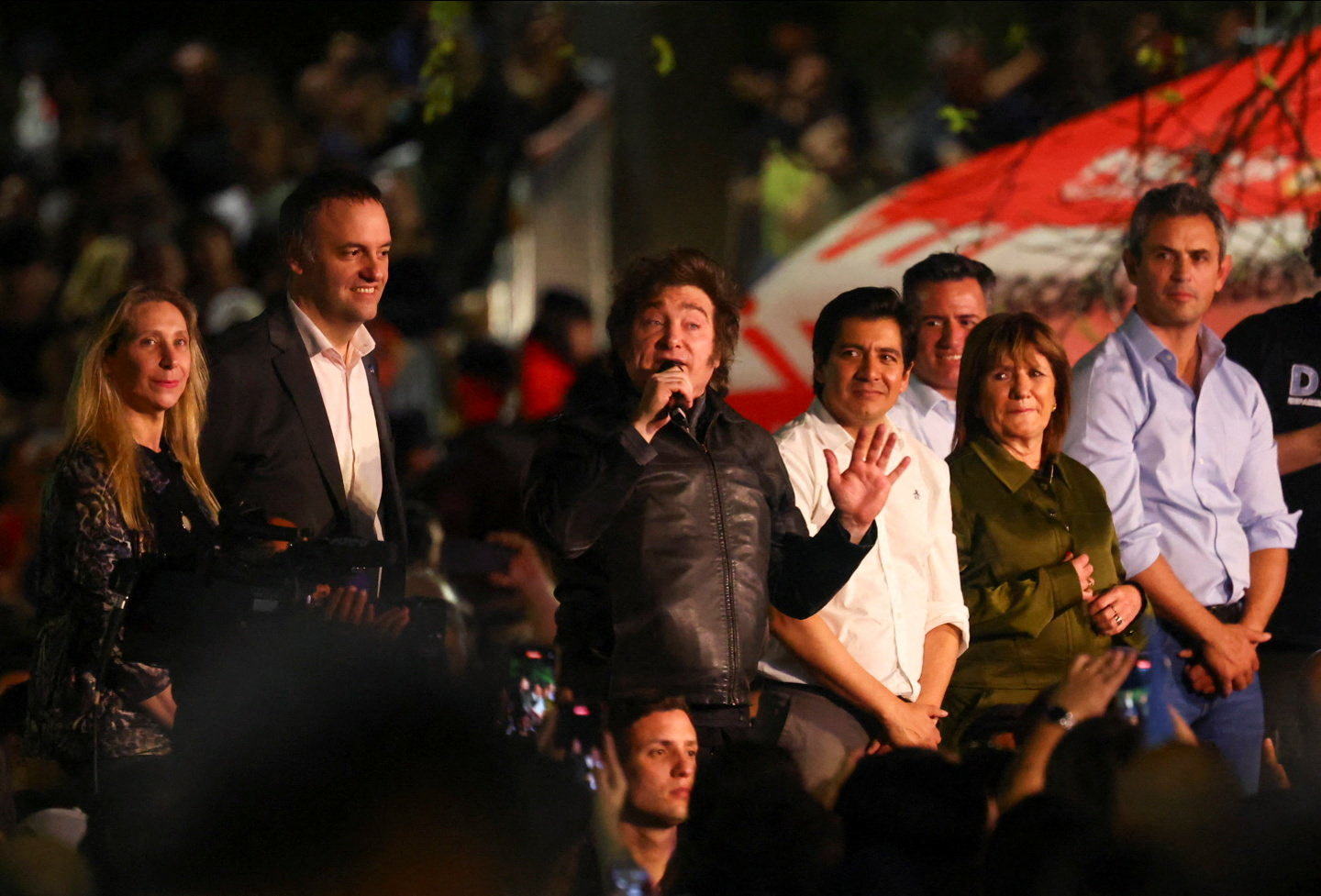 Un custodio de Cristina Kirchner se enfrentó a tiros con dos motochorros que intentaron robarle en José León Suárez