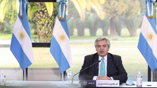 El viernes pasado, el presidente Alberto Fernández anunció que la cuarentena se va a extender hasta el 16 de agosto. (Presidencia)